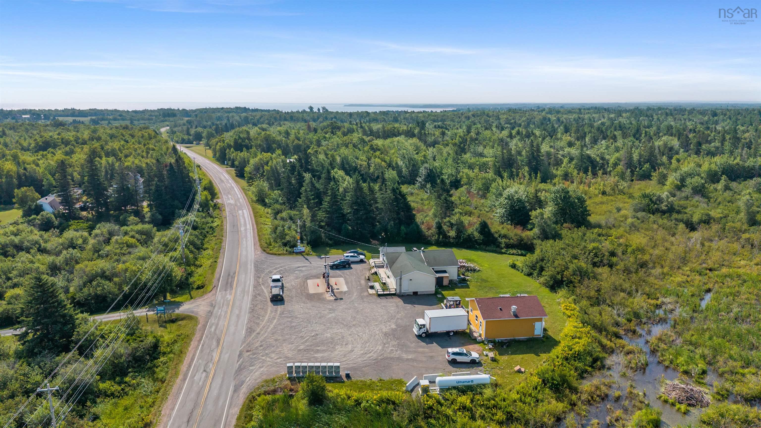 $1,199,888.00: 6528 Highway 366, Amherst Shore