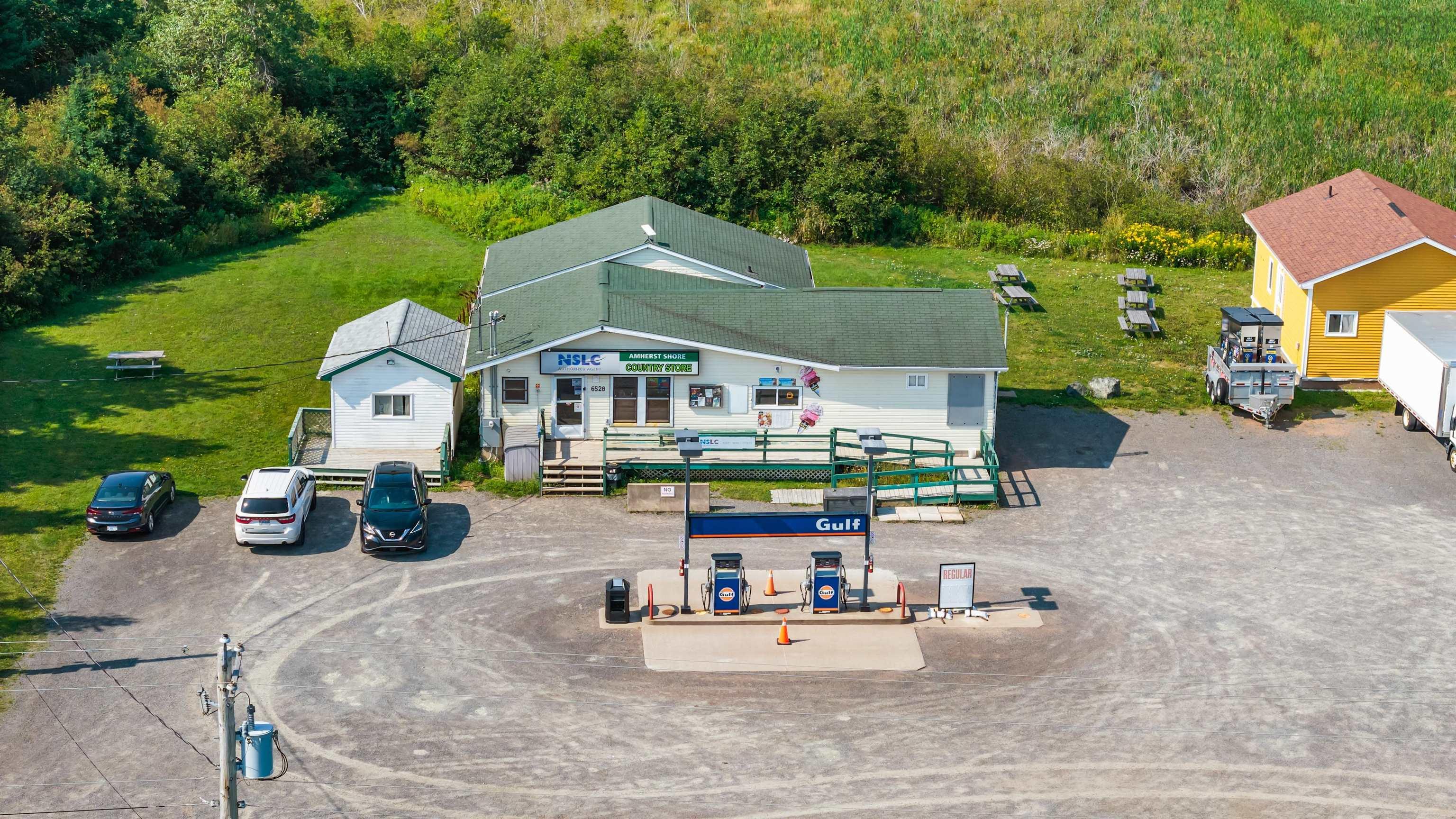 $1,199,888.00: 6528 Highway 366, Amherst Shore