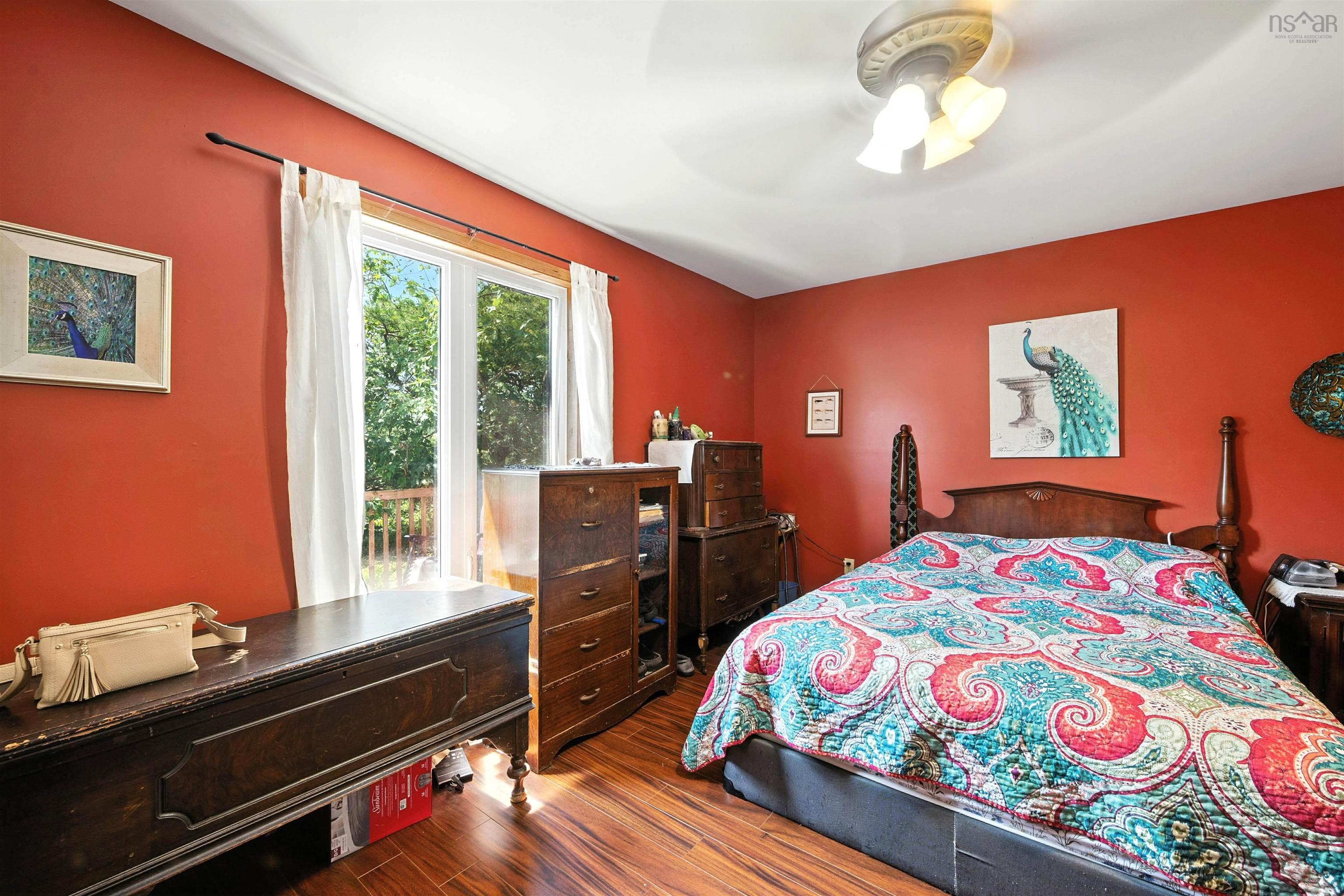 $660,000.00: 86 La Pierre Crescent, Dartmouth