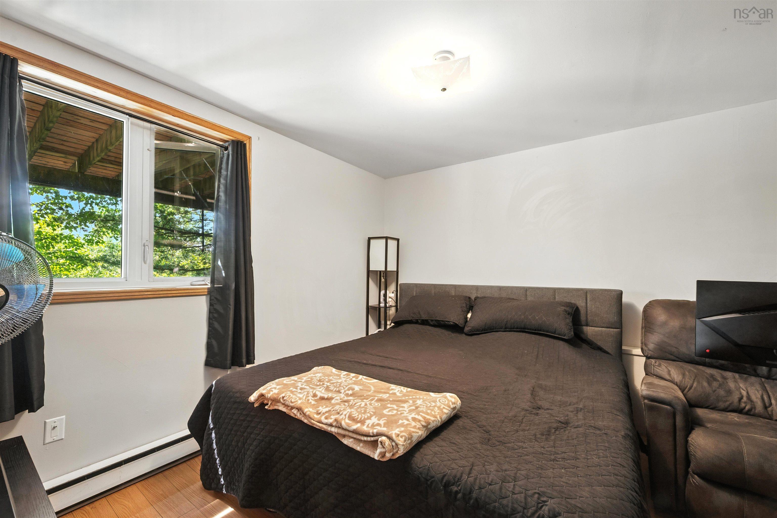 $660,000.00: 86 La Pierre Crescent, Dartmouth