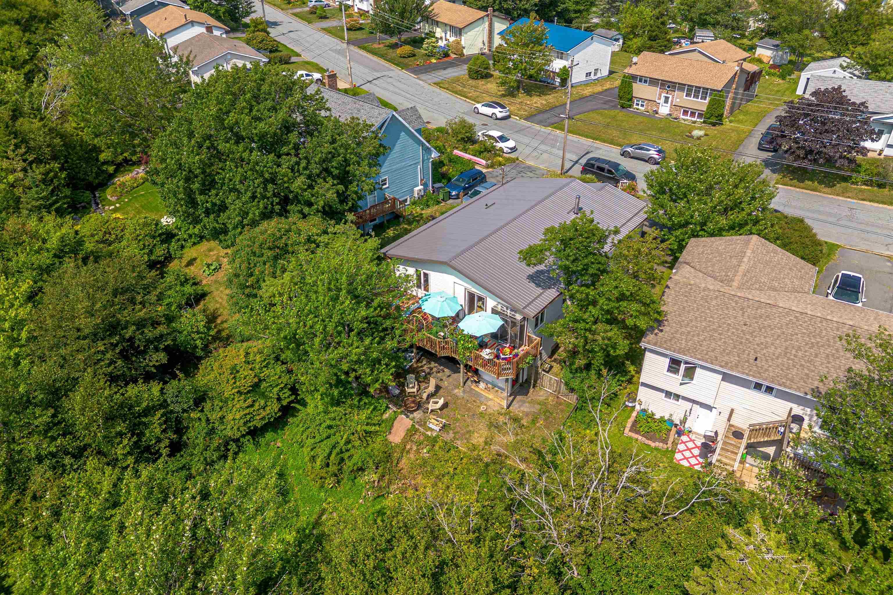 $660,000.00: 86 La Pierre Crescent, Dartmouth