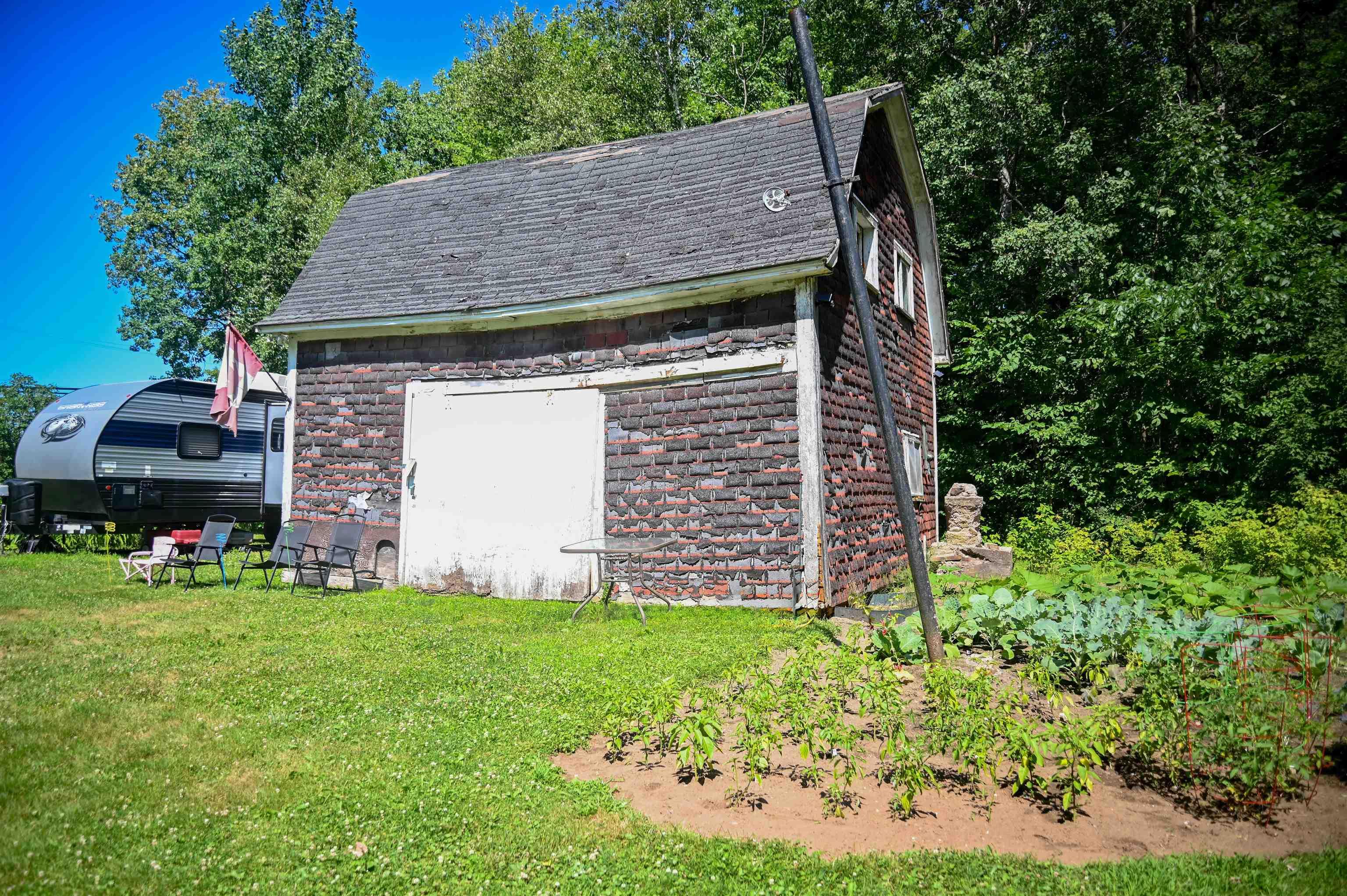 $299,900.00: 886 Maple Street, Waterville