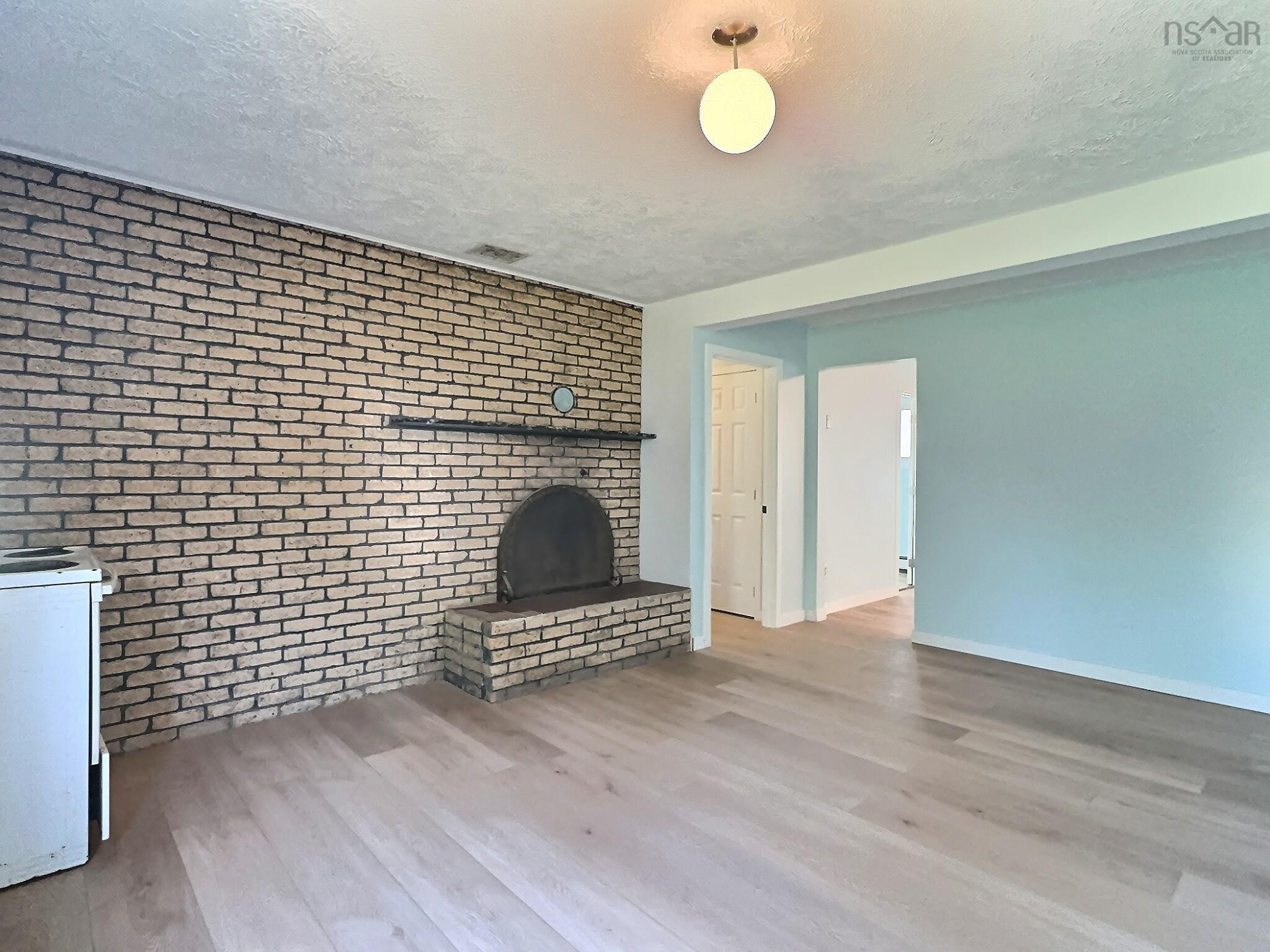 $639,000.00: 18 Alderney Drive, Enfield