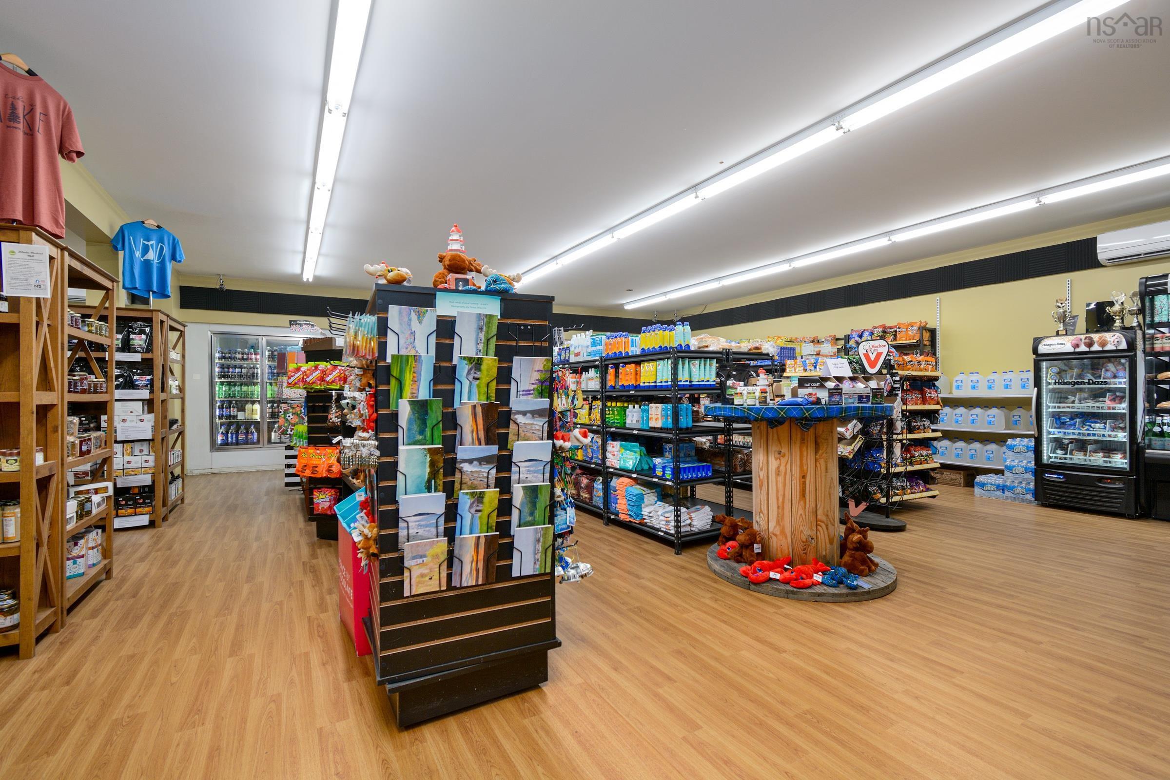 $1,395,000.00: 37867 Cabot Trail, Ingonish