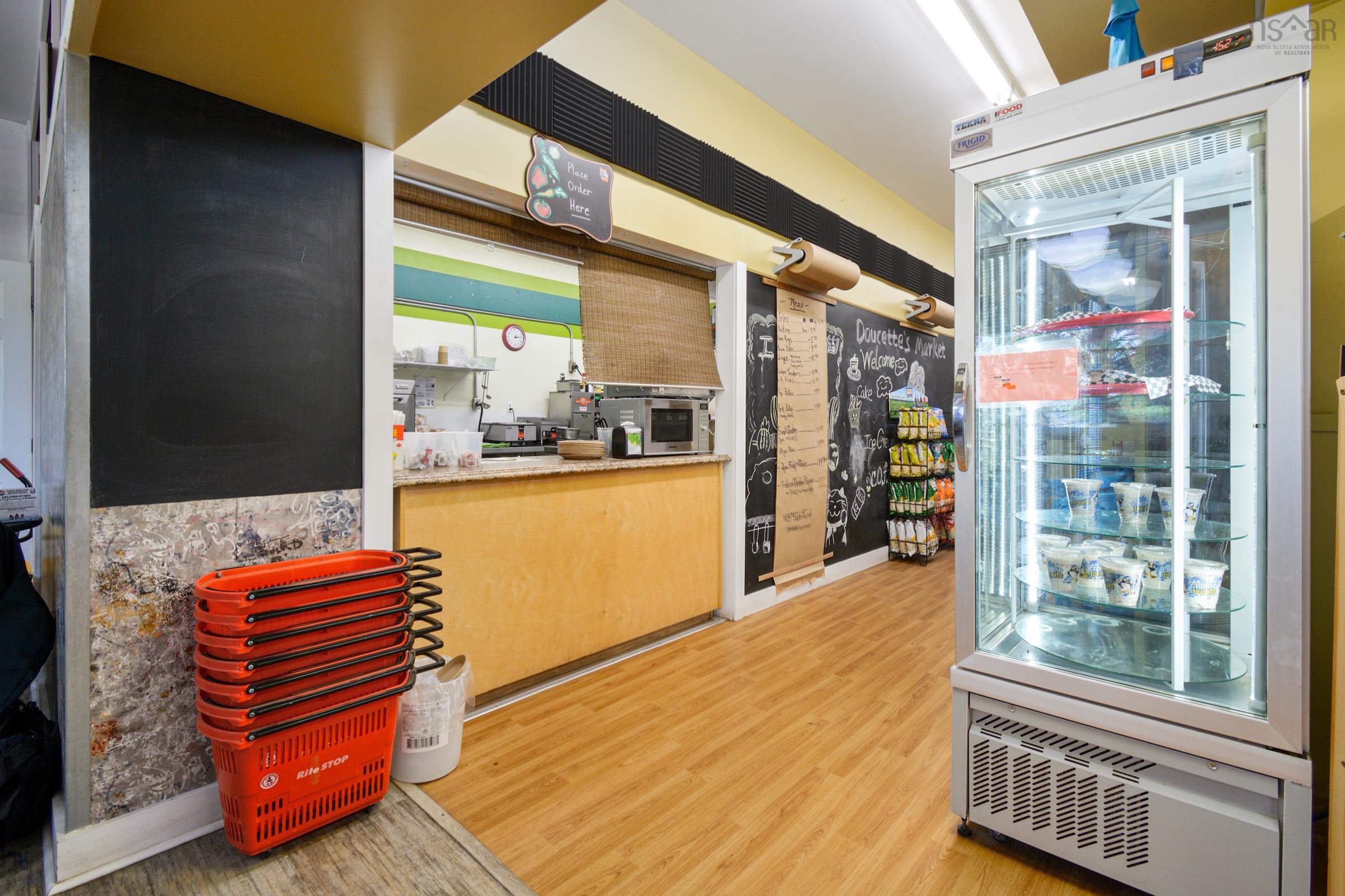 $1,395,000.00: 37867 Cabot Trail, Ingonish