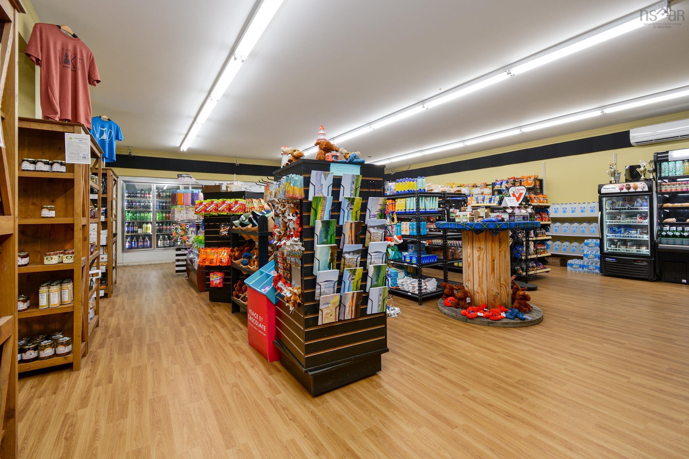 $1,395,000.00: 37867 Cabot Trail, Ingonish