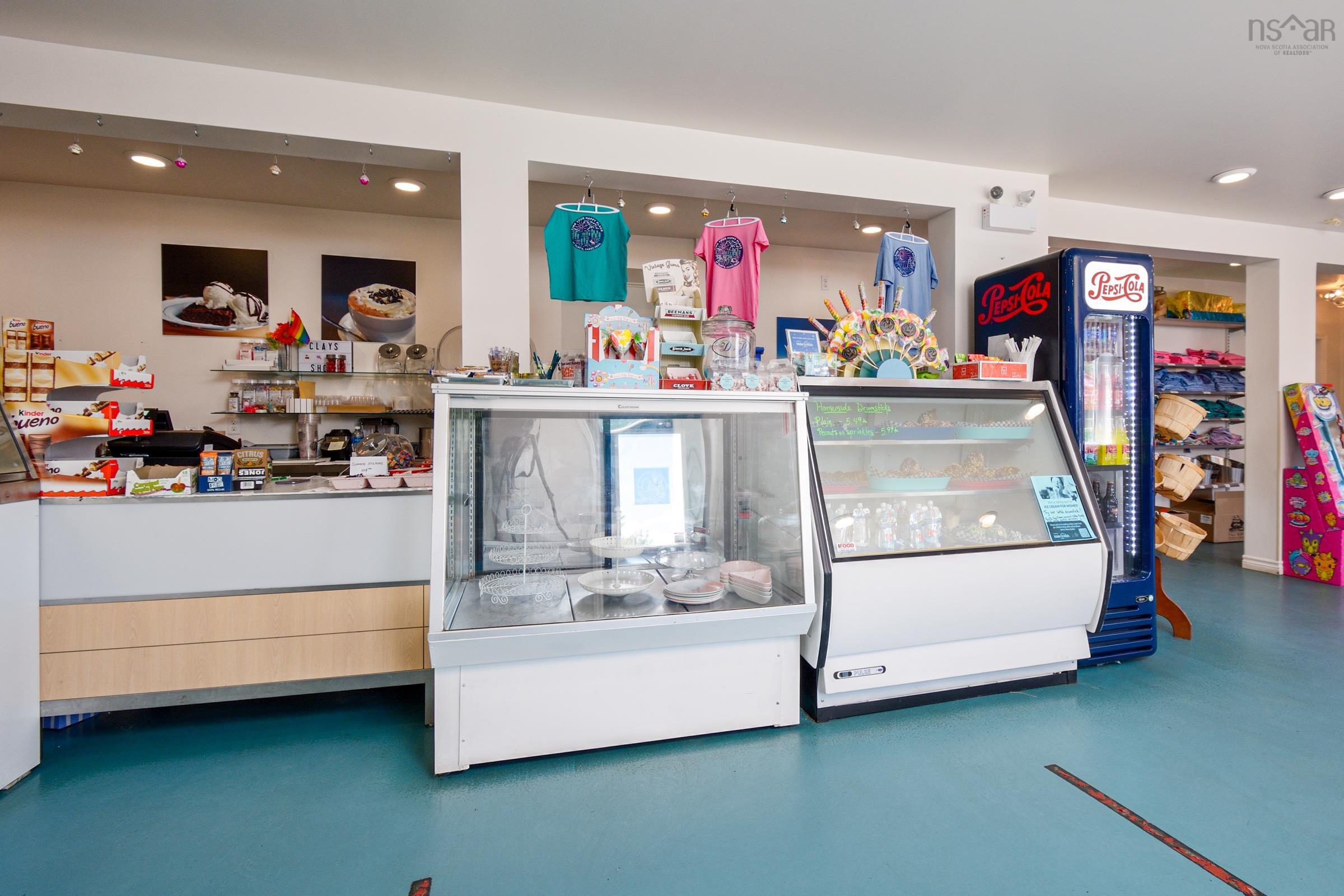 $1,395,000.00: 37867 Cabot Trail, Ingonish