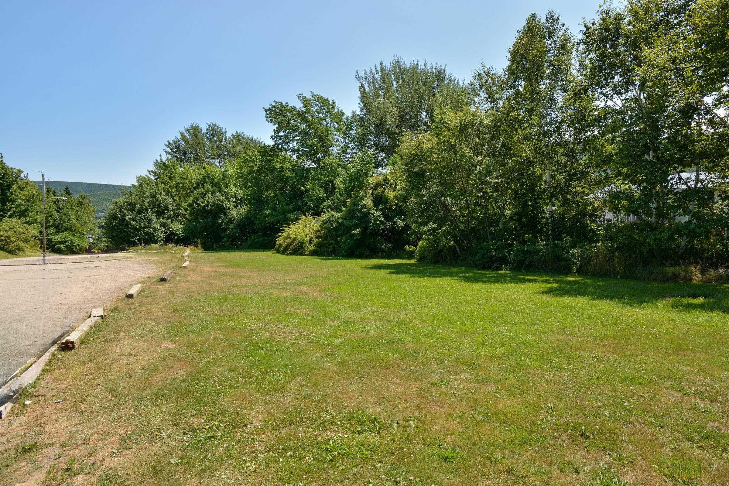 $1,395,000.00: 37867 Cabot Trail, Ingonish