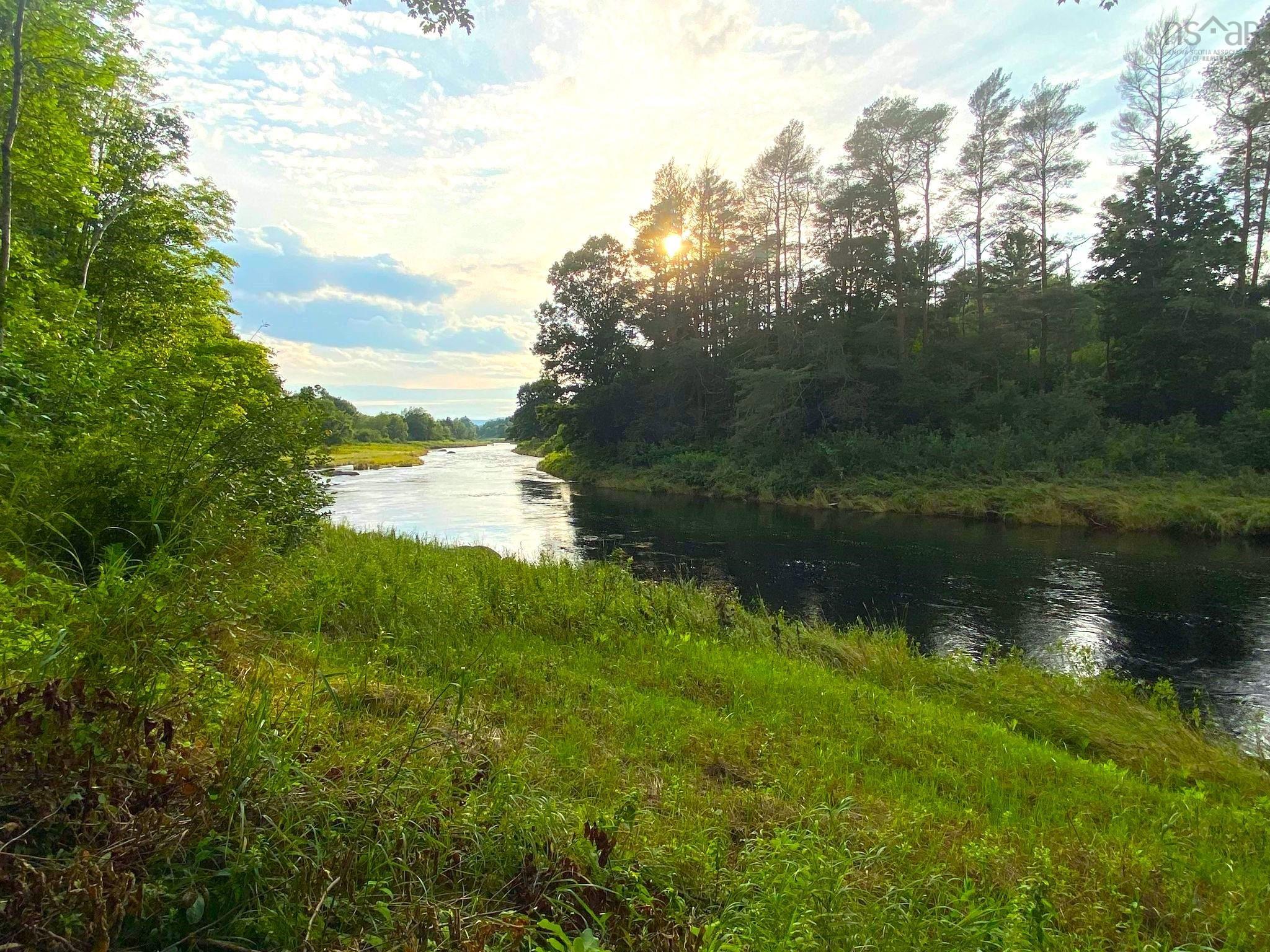 $95,000.00: Lot 2 201 Highway, Paradise