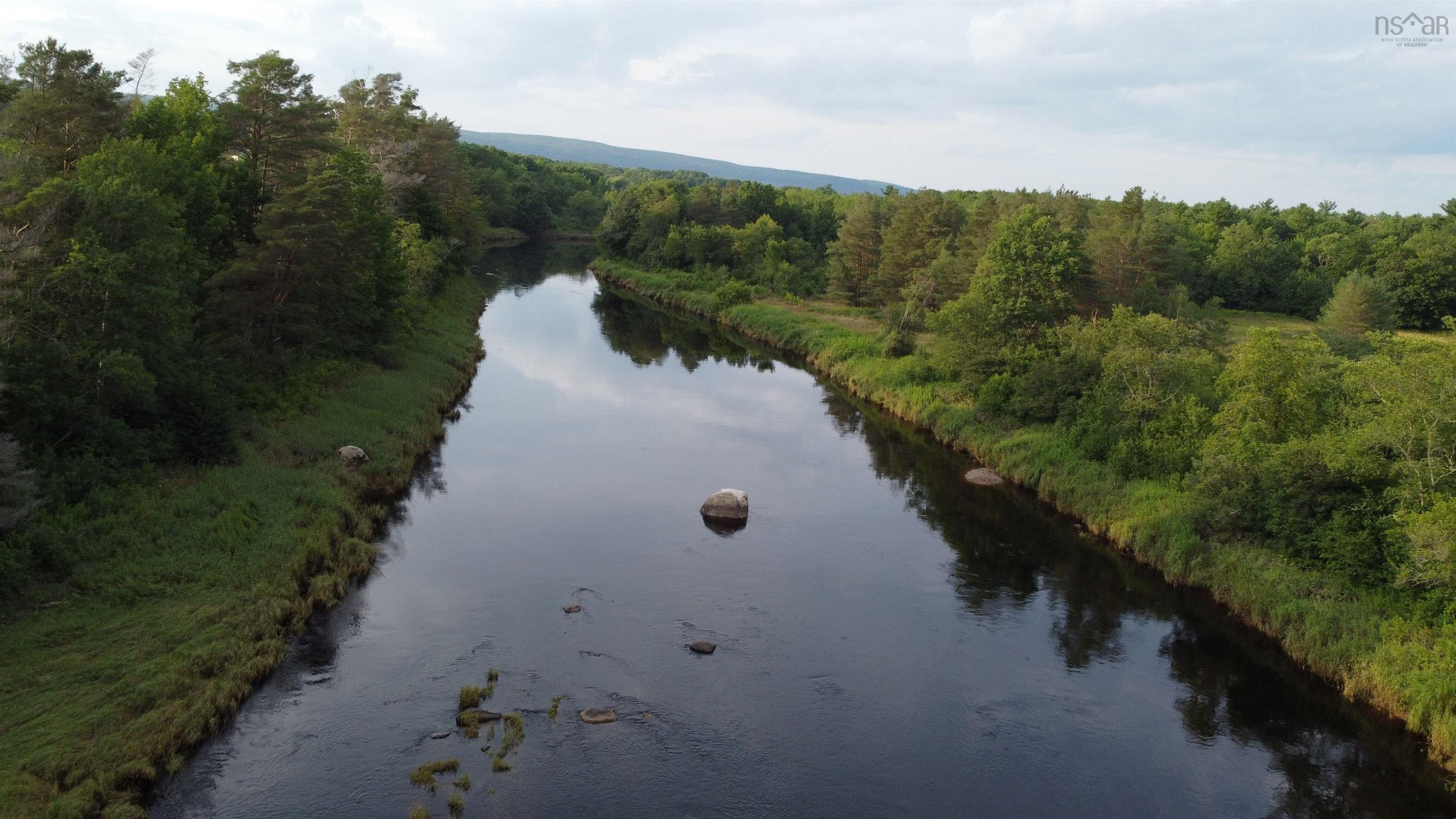 $95,000.00: Lot 2 201 Highway, Paradise