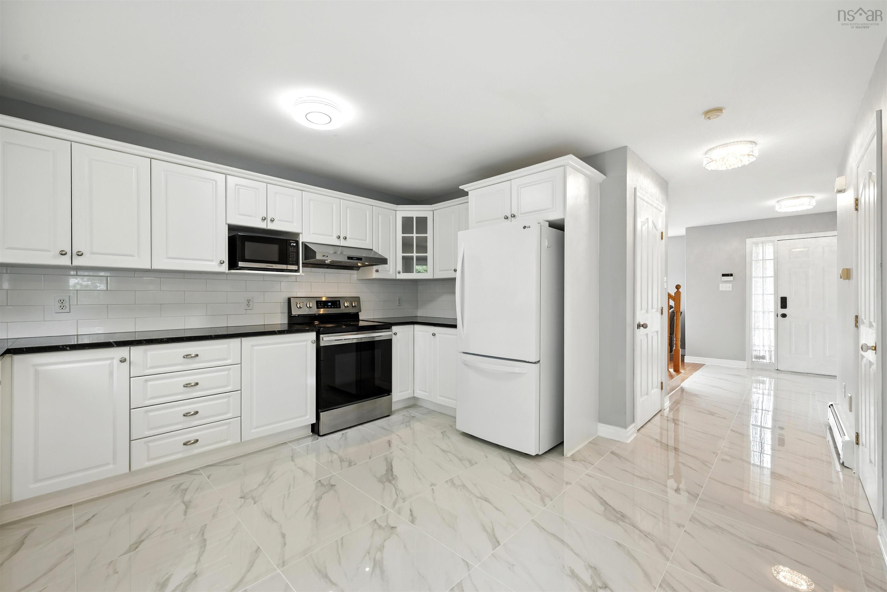 9 Roxbury Crescent, Halifax, NS (MLS 202519499)