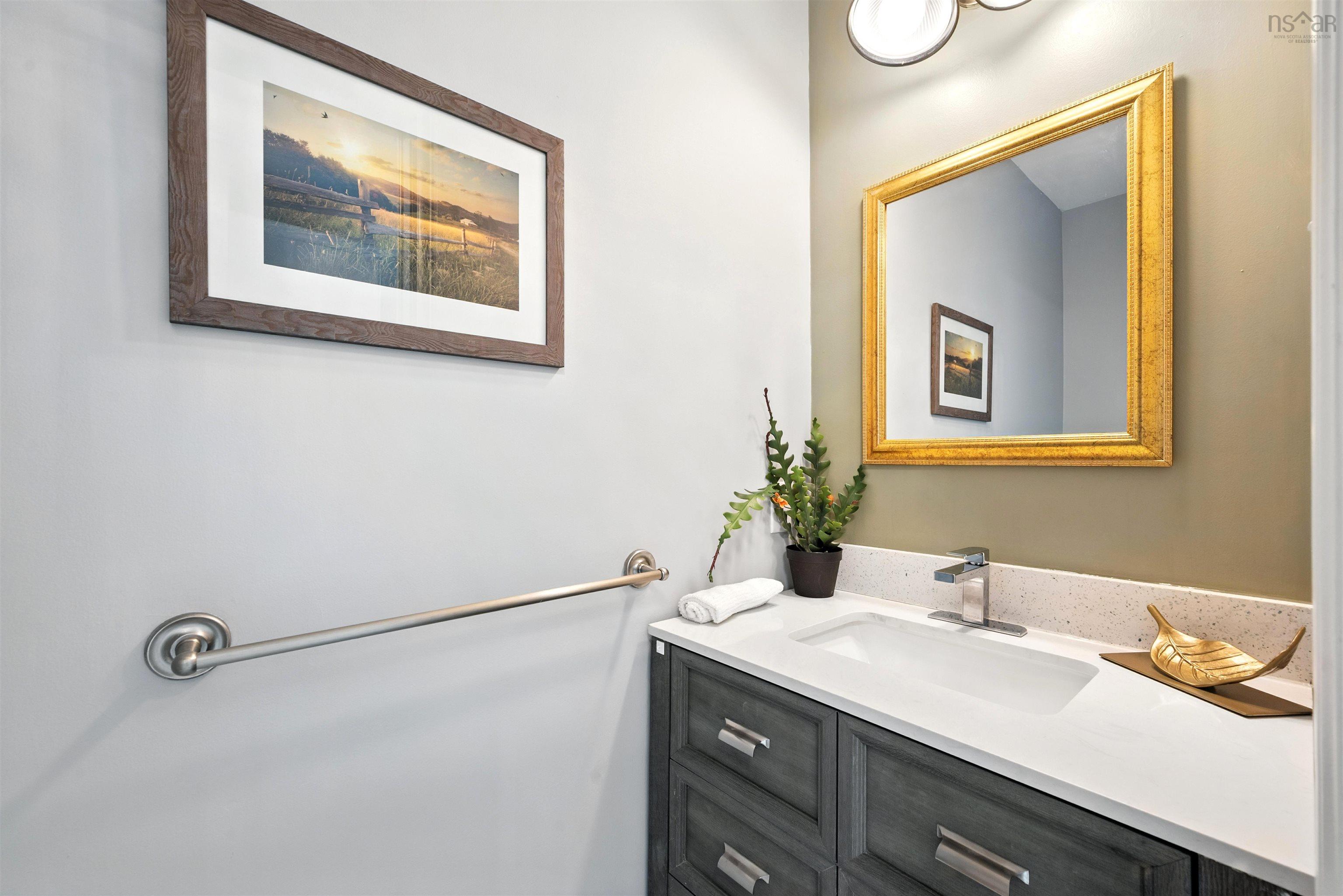 9 Roxbury Crescent, Halifax, NS (MLS 202519499)