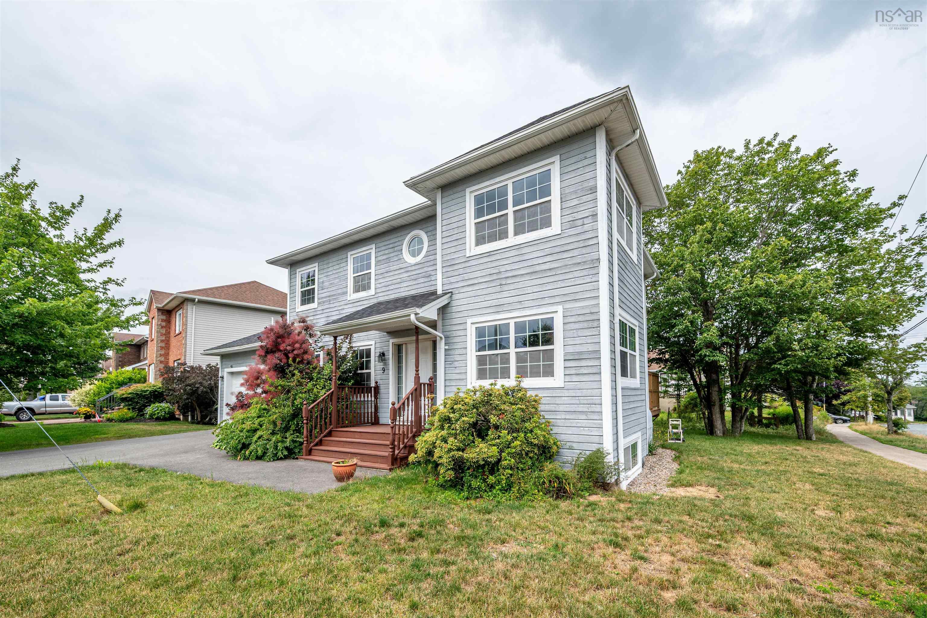 9 Roxbury Crescent, Halifax, NS (MLS 202519499)