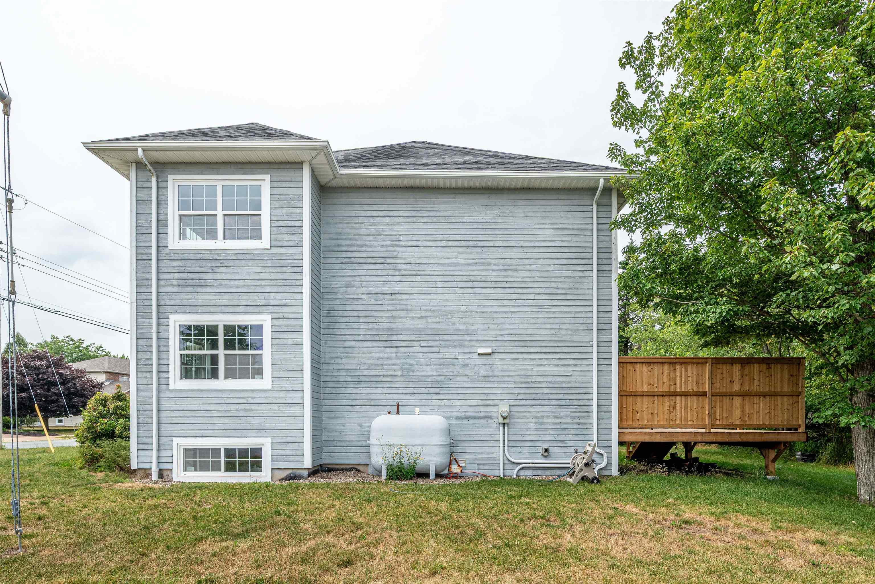 9 Roxbury Crescent, Halifax, NS (MLS 202519499)