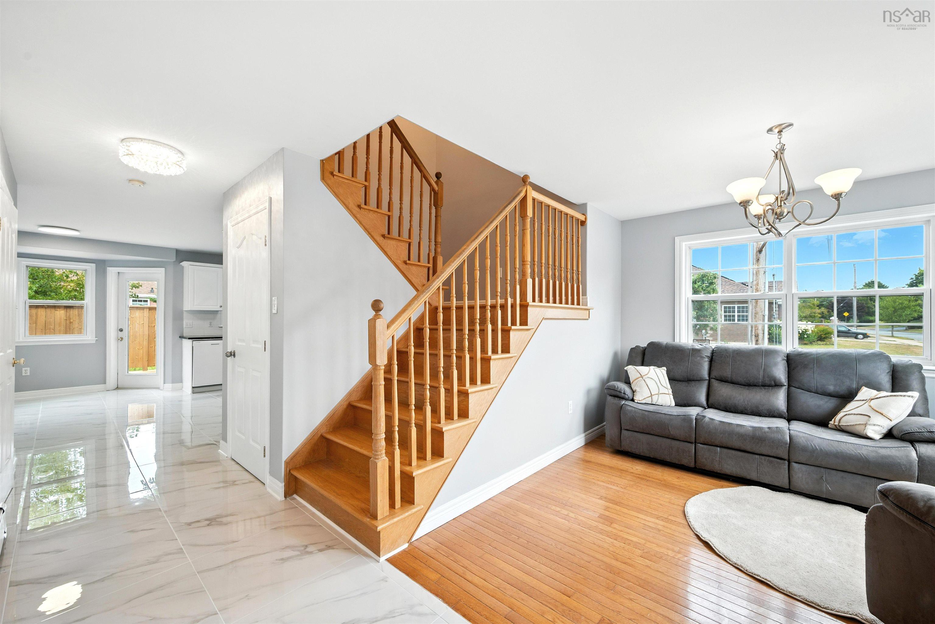 9 Roxbury Crescent, Halifax, NS (MLS 202519499)