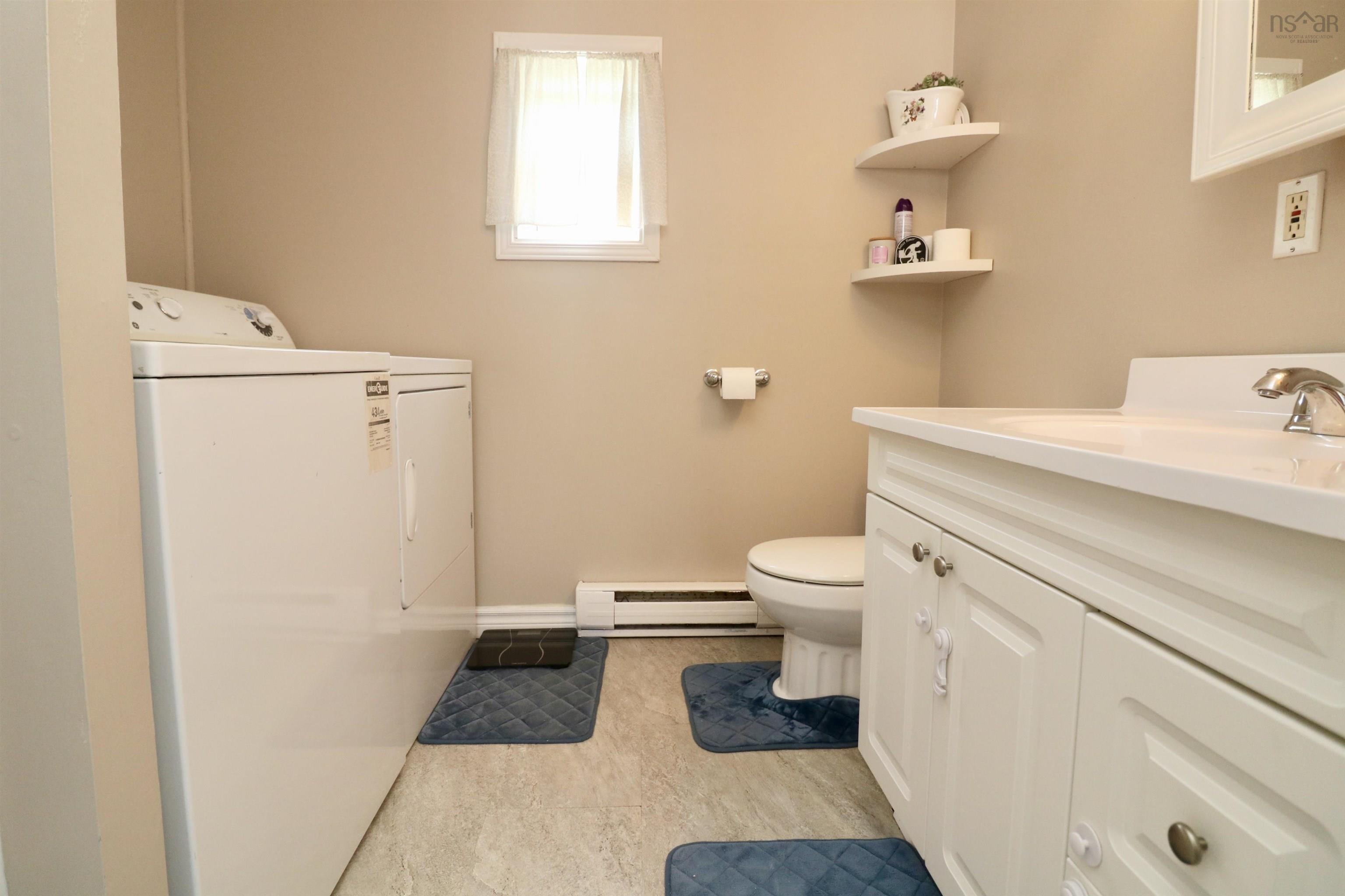 $194,900.00: 257 Parklane Drive, Lower Sackville