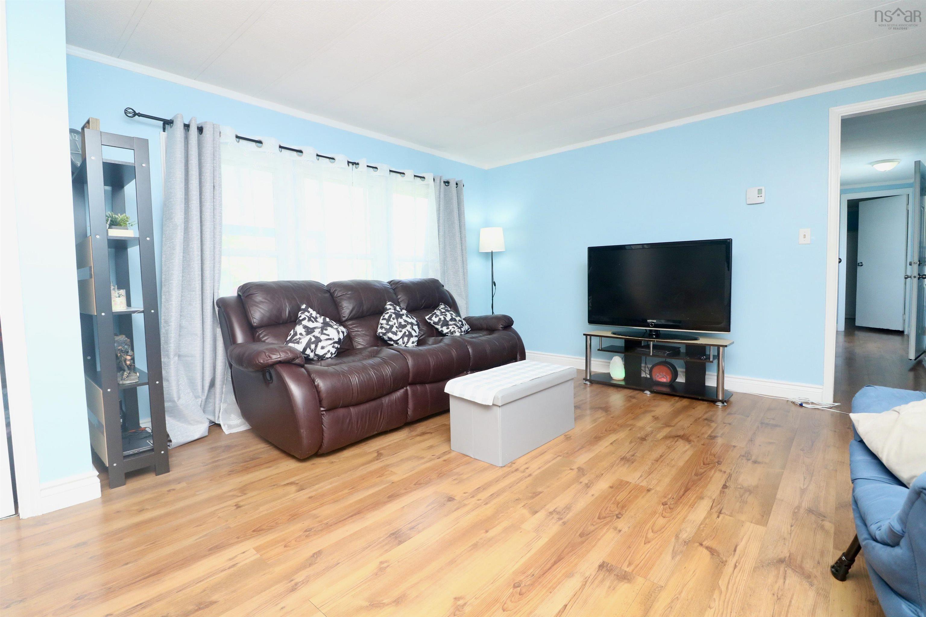 $194,900.00: 257 Parklane Drive, Lower Sackville