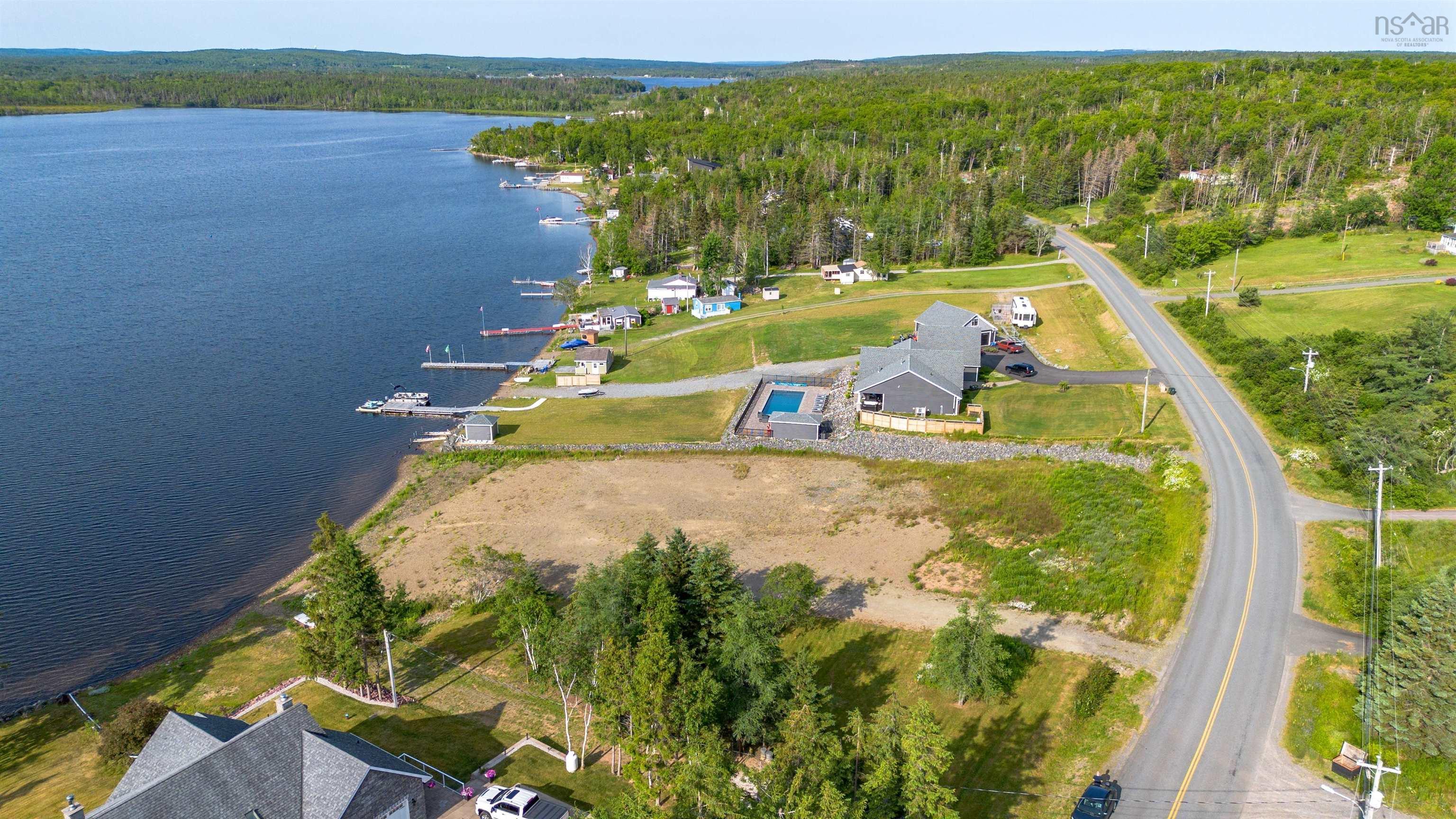 $304,995.00: 2020-2 Hillside Road, Albert Bridge