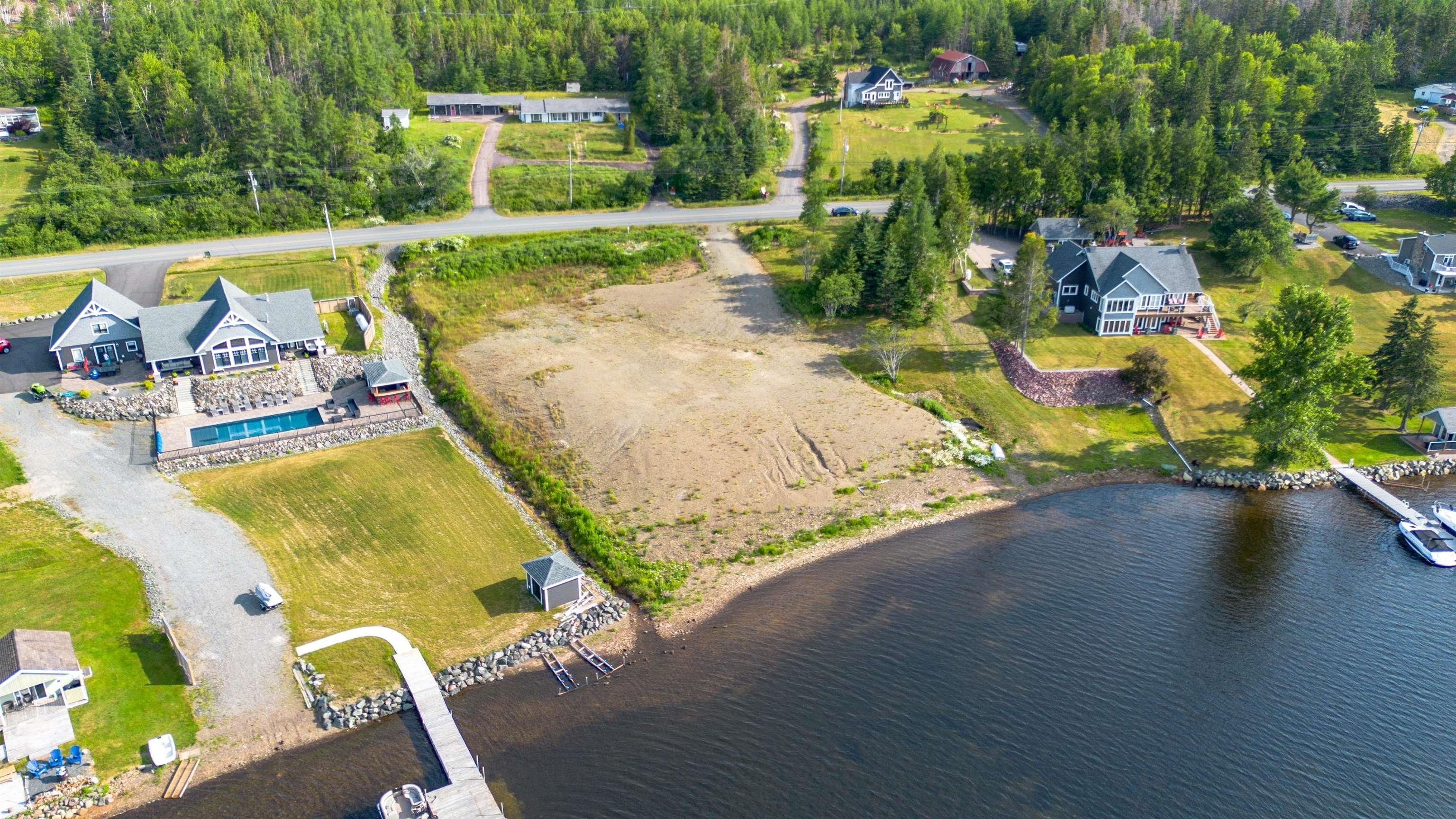 $304,995.00: 2020-2 Hillside Road, Albert Bridge