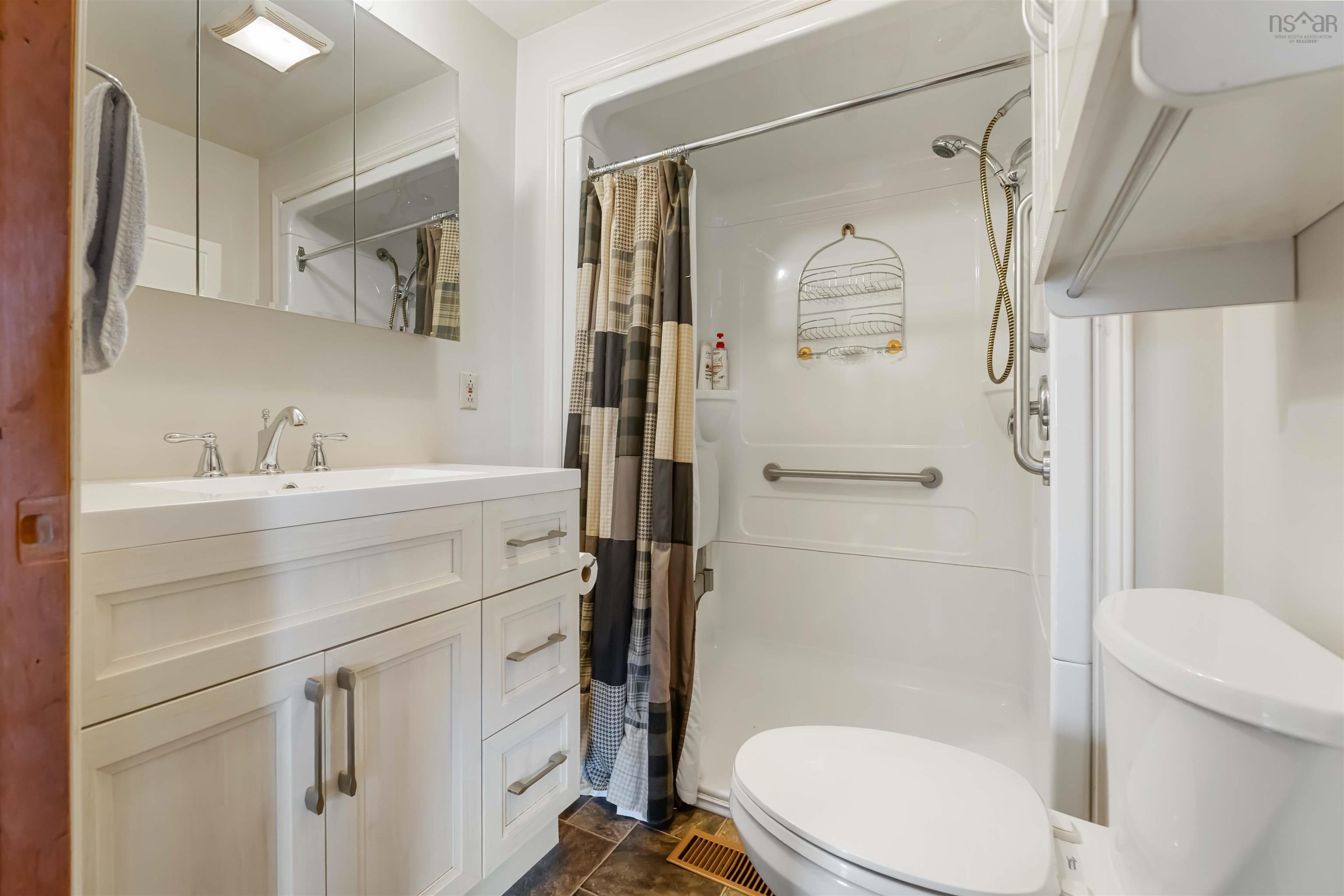 $209,000.00: 274 French Road, Plympton