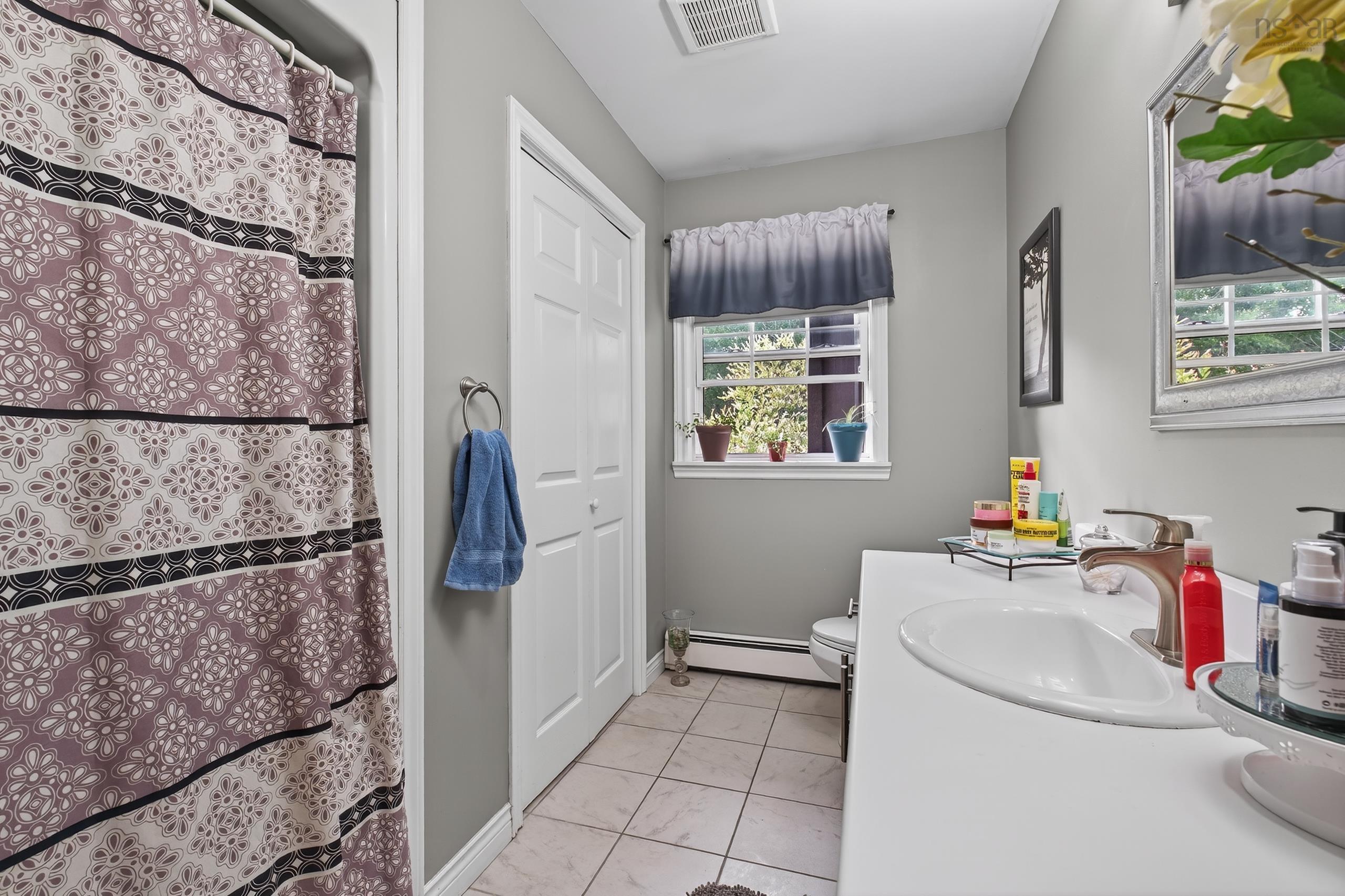 $399,900.00: 64 Mae Avenue, Sydney Mines