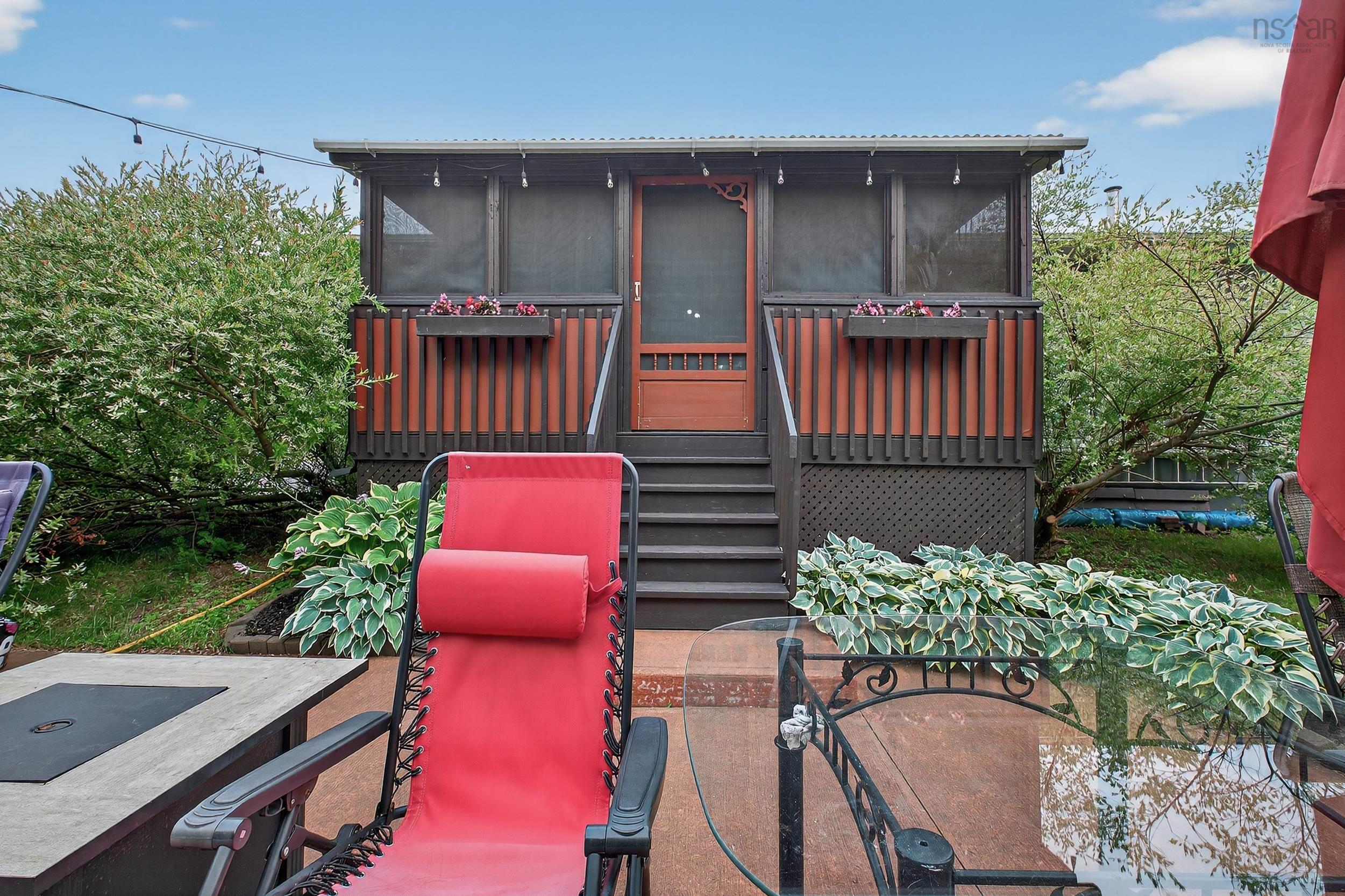 $399,900.00: 64 Mae Avenue, Sydney Mines