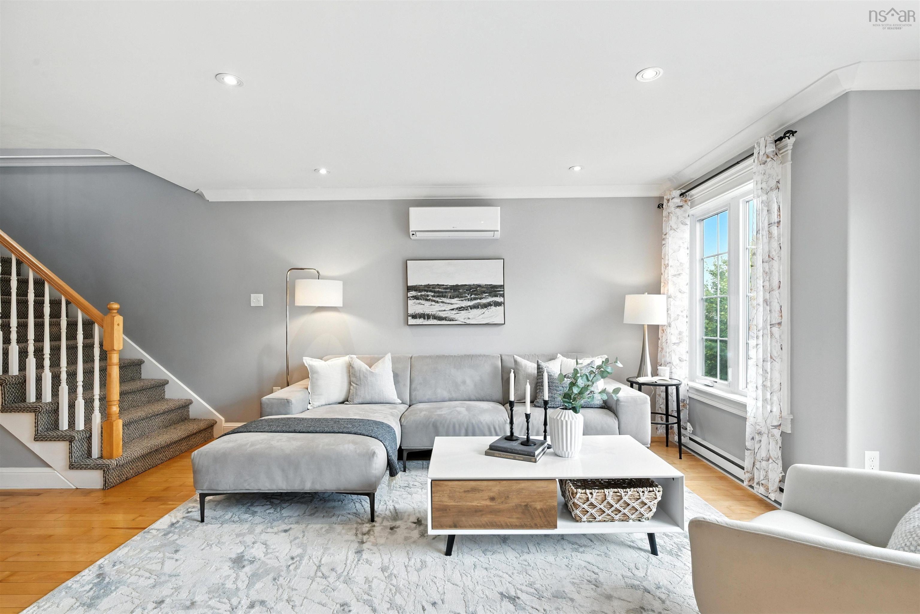 $720,000.00: 364 Bently Drive, Halifax