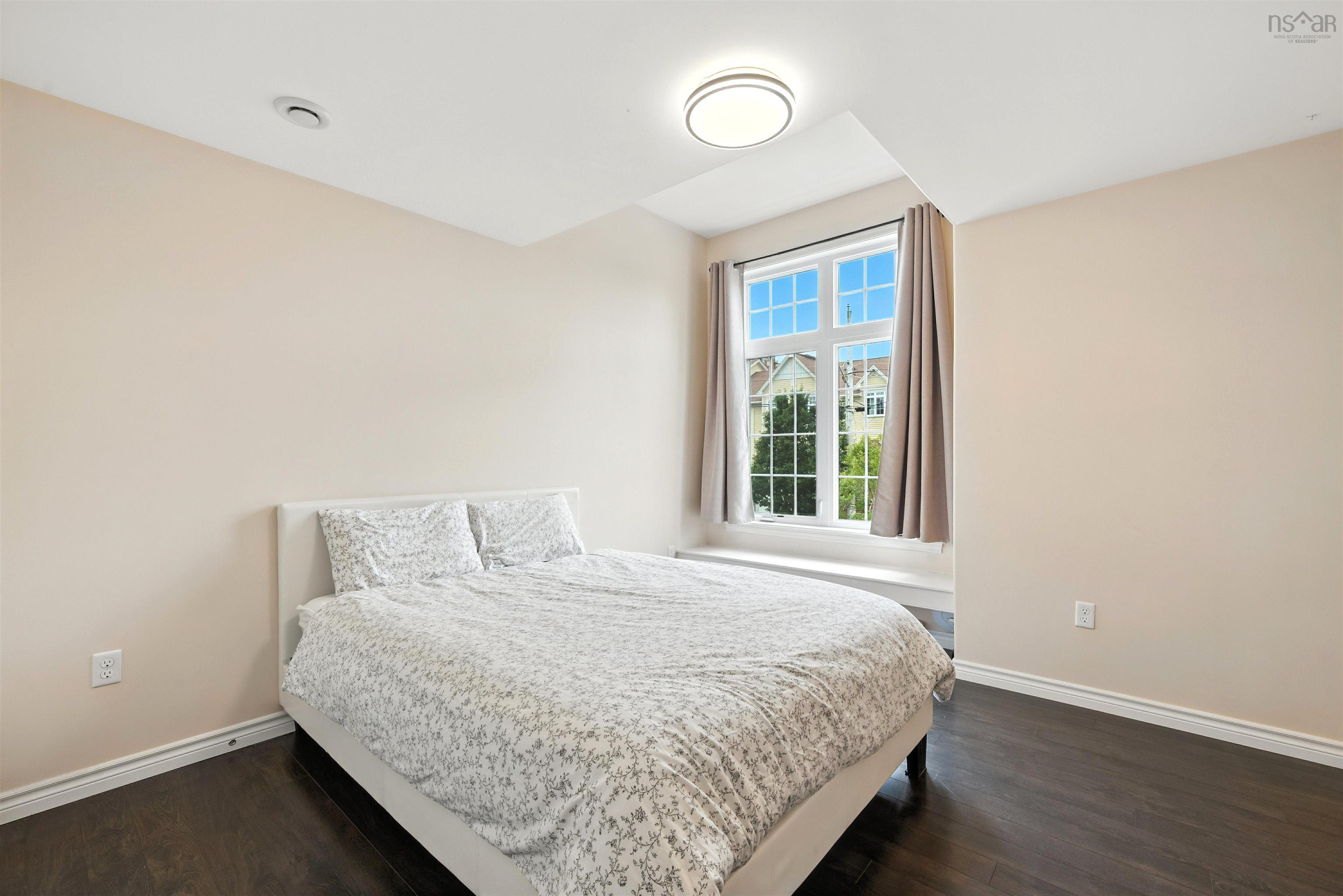 $720,000.00: 364 Bently Drive, Halifax