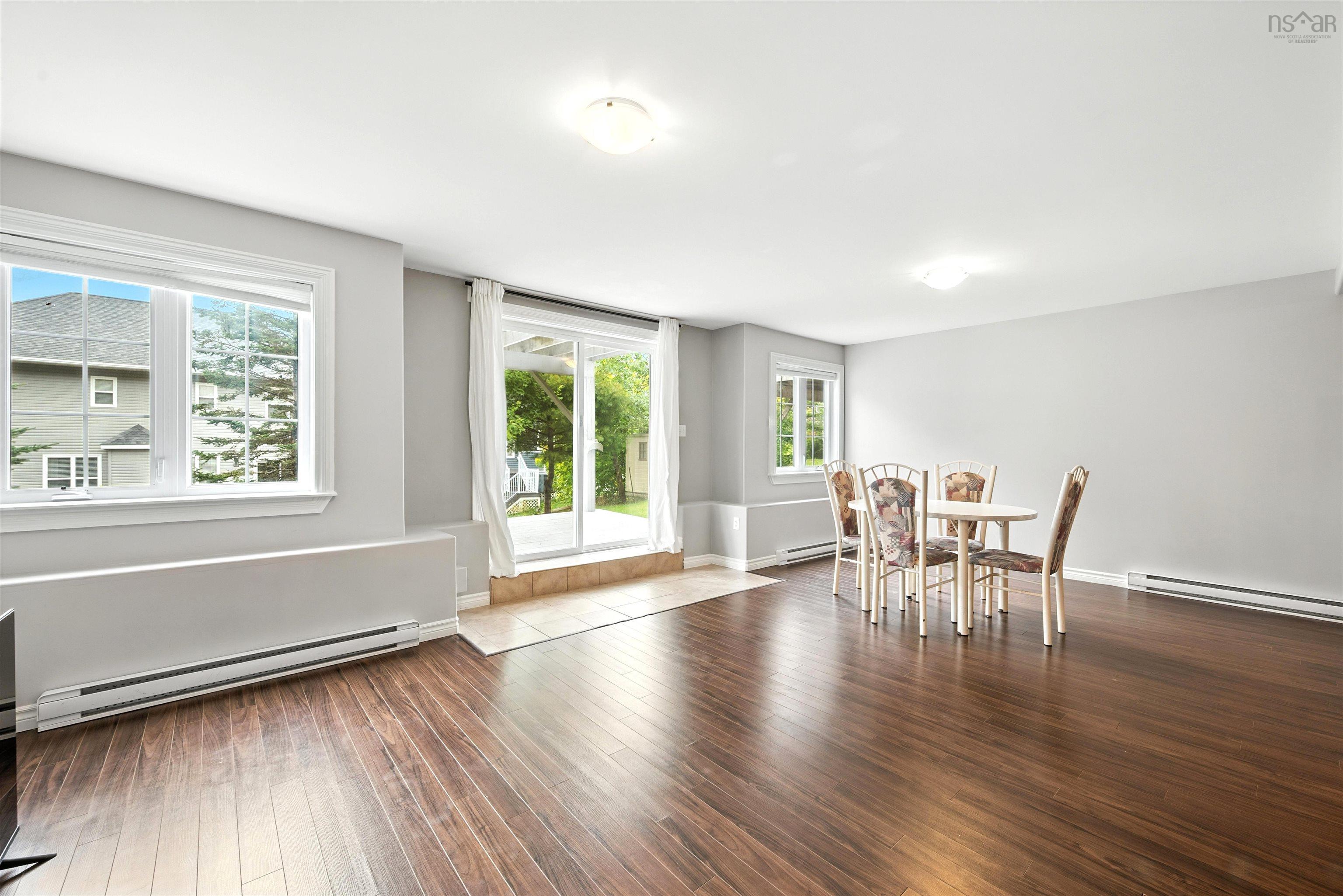 $720,000.00: 364 Bently Drive, Halifax