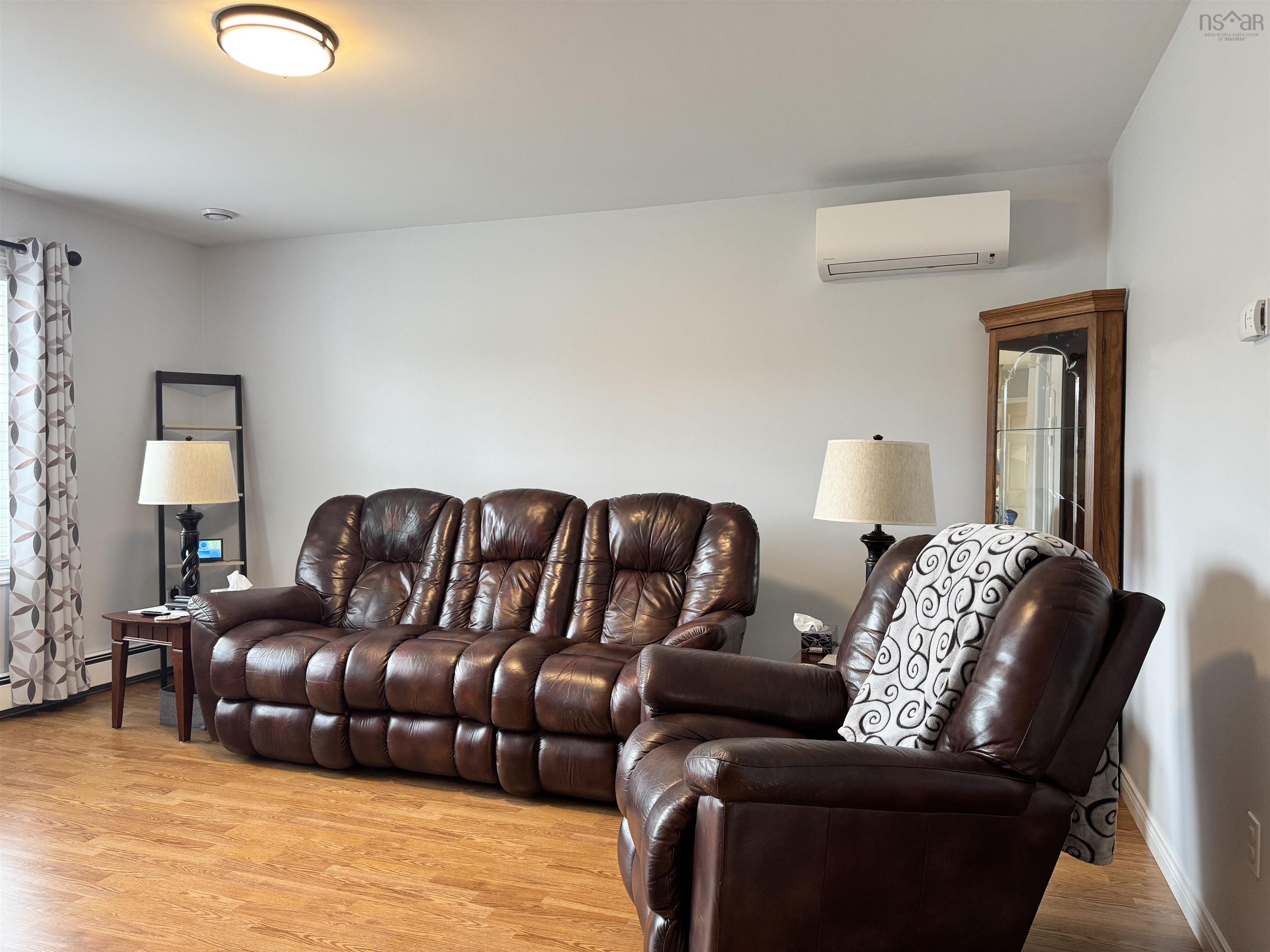 $479,000.00: 333 Queen Street, New Glasgow