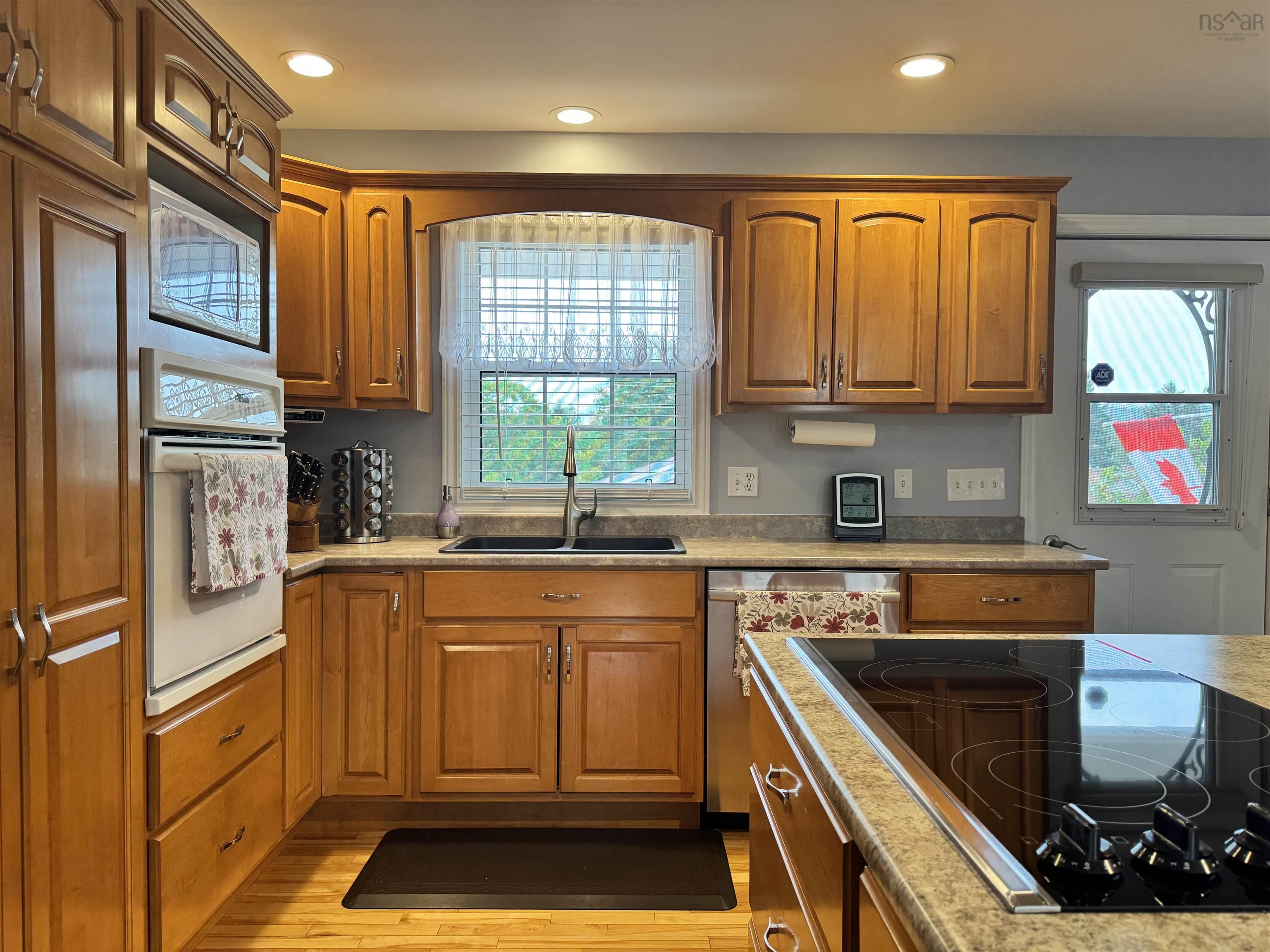 $479,000.00: 333 Queen Street, New Glasgow