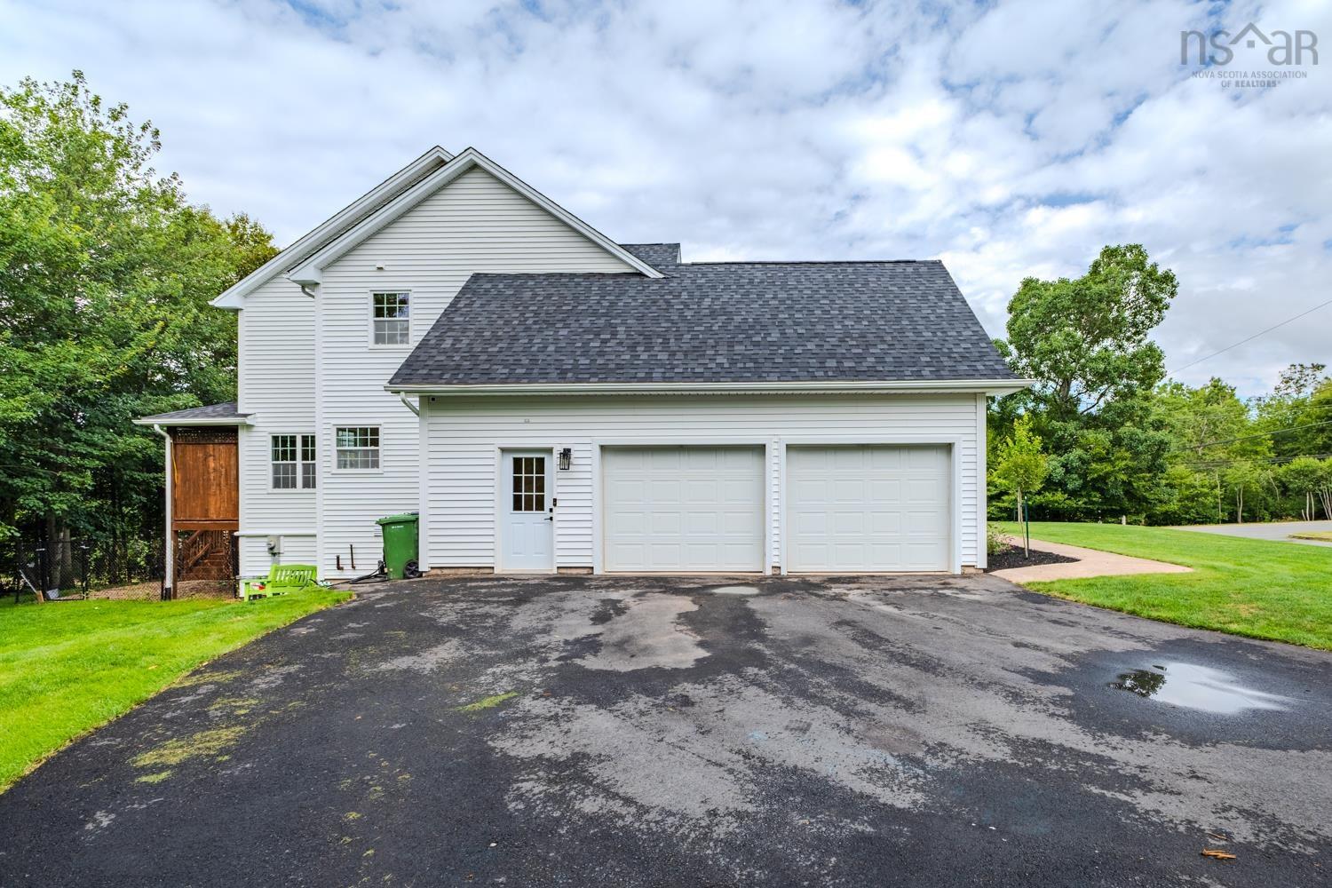 $739,900.00: 12 Osprey Court, Bible Hill