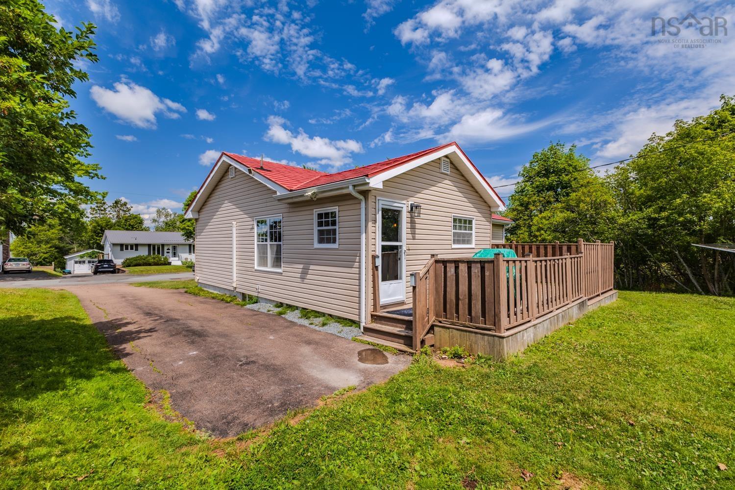 $273,000.00: 76 Lawnwood Drive, Truro