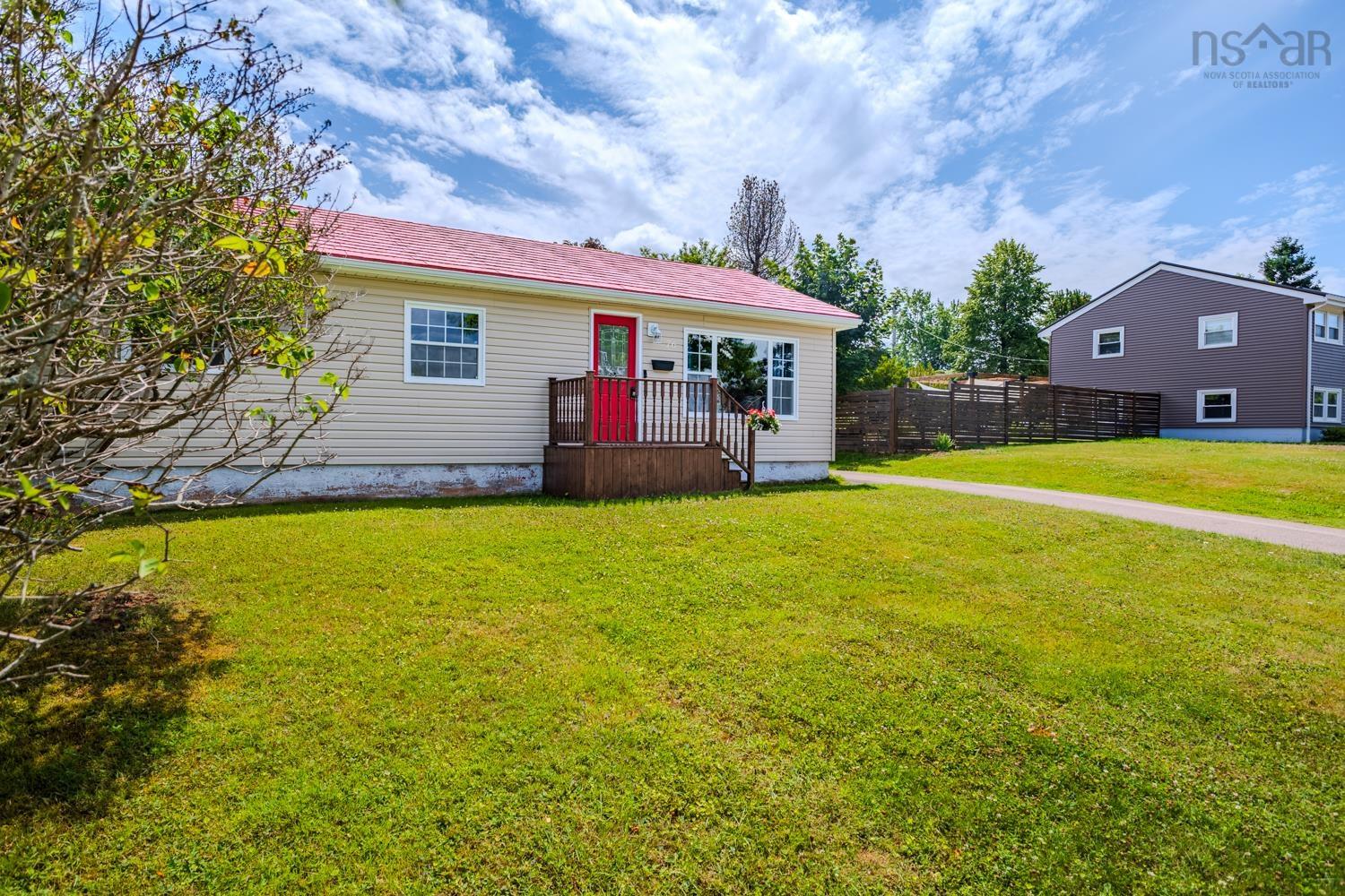 $273,000.00: 76 Lawnwood Drive, Truro