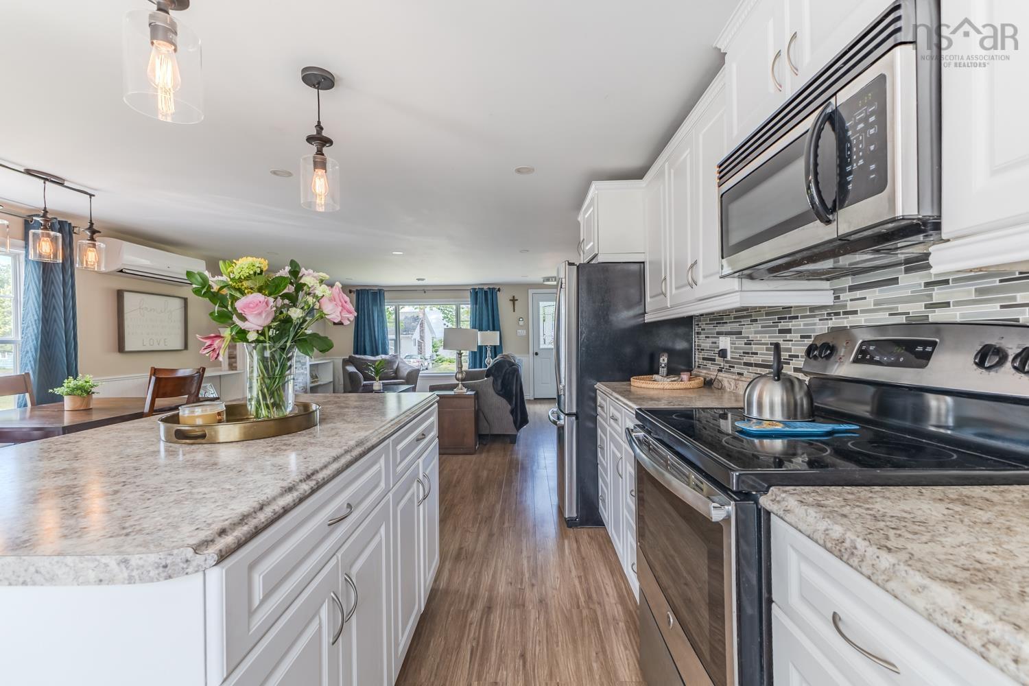 $273,000.00: 76 Lawnwood Drive, Truro