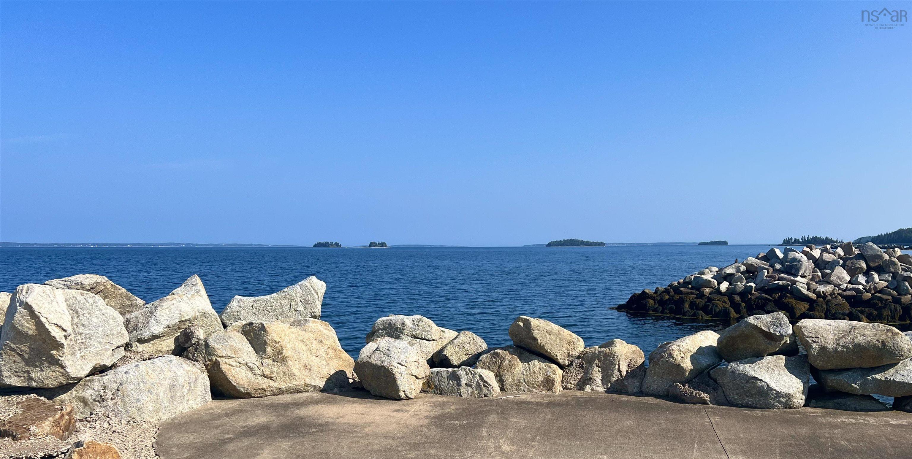 $1,249,000.00: 3 Chester Shore Road, Chester