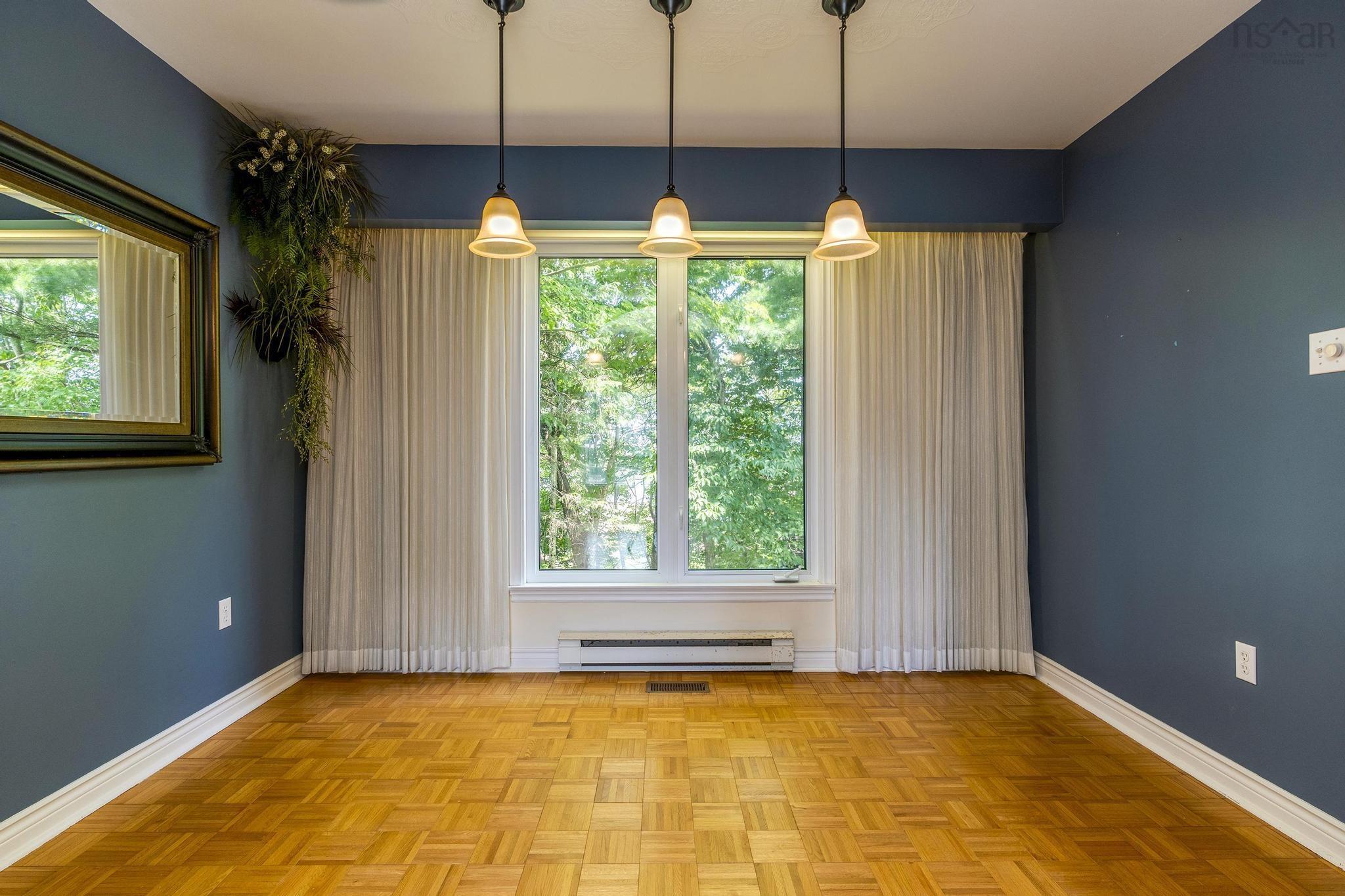 $535,000.00: 7 Orquel Court, Woodlawn