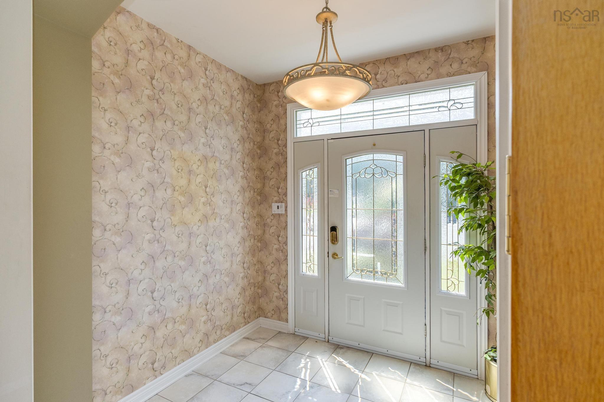 $535,000.00: 7 Orquel Court, Woodlawn