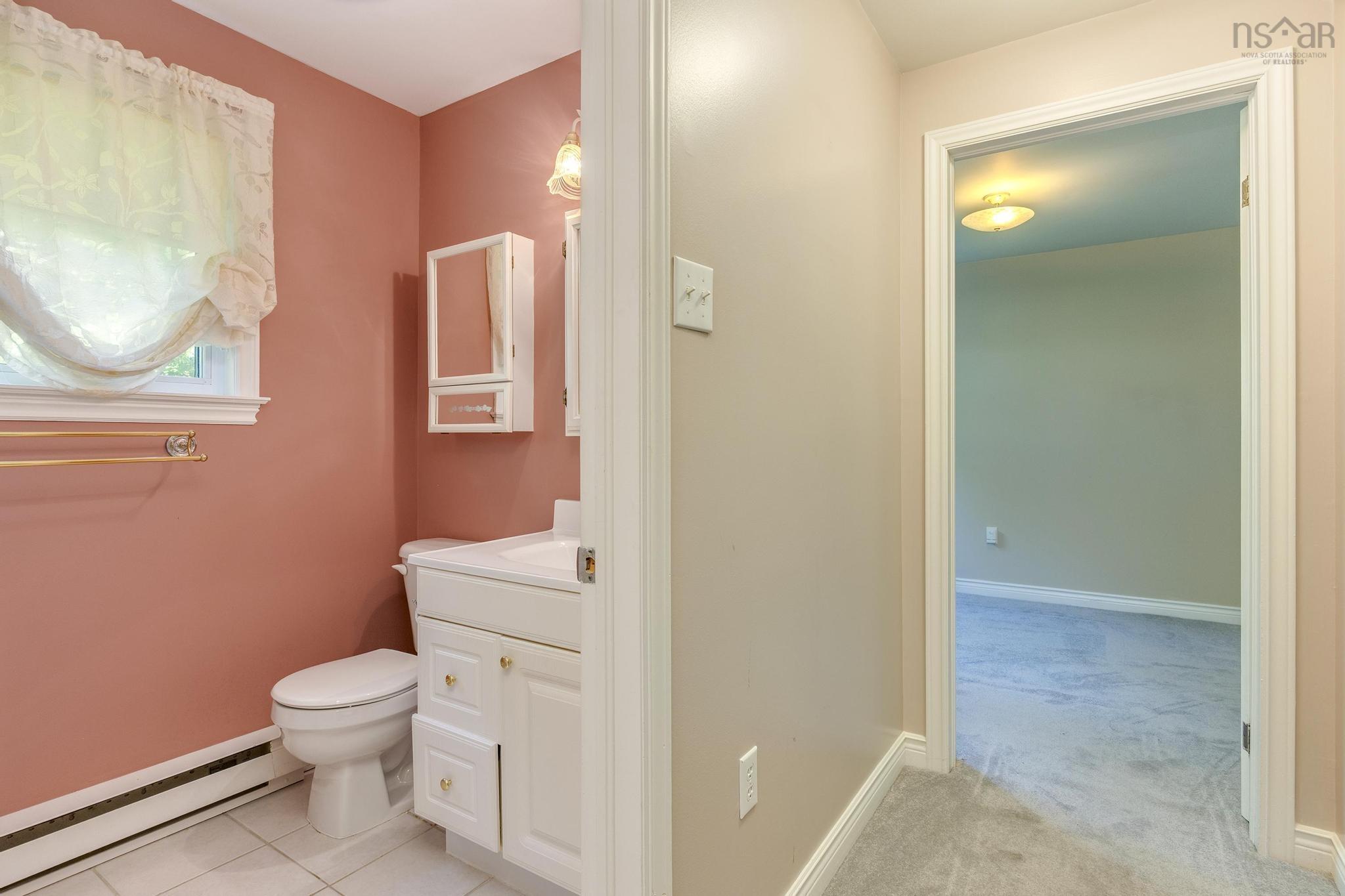 $535,000.00: 7 Orquel Court, Woodlawn