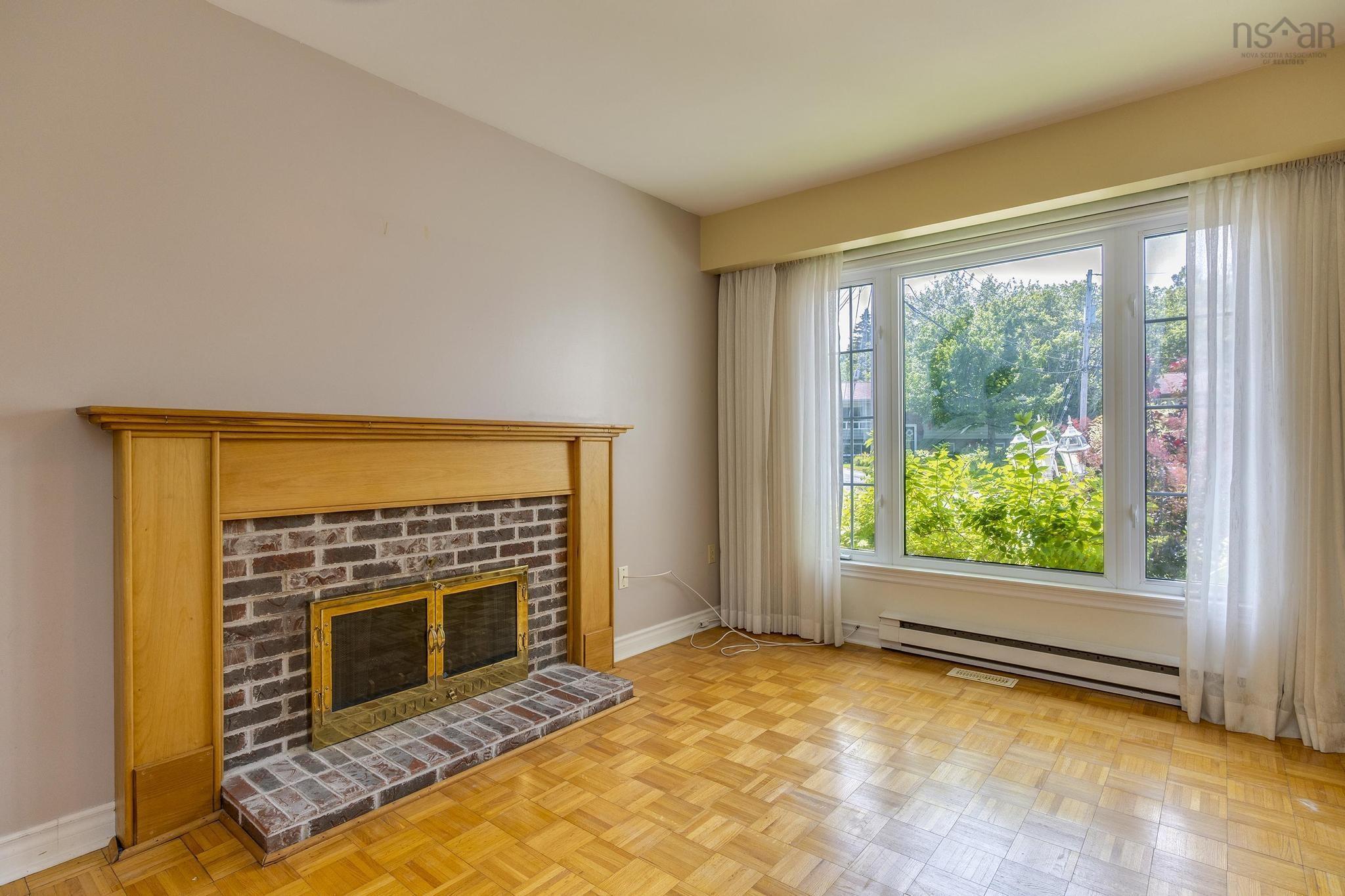 $535,000.00: 7 Orquel Court, Woodlawn