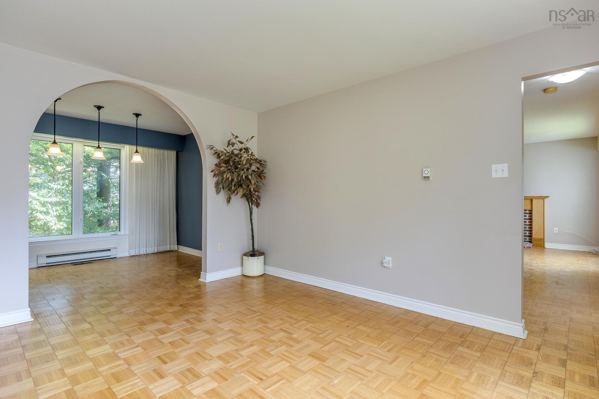 $535,000.00: 7 Orquel Court, Woodlawn