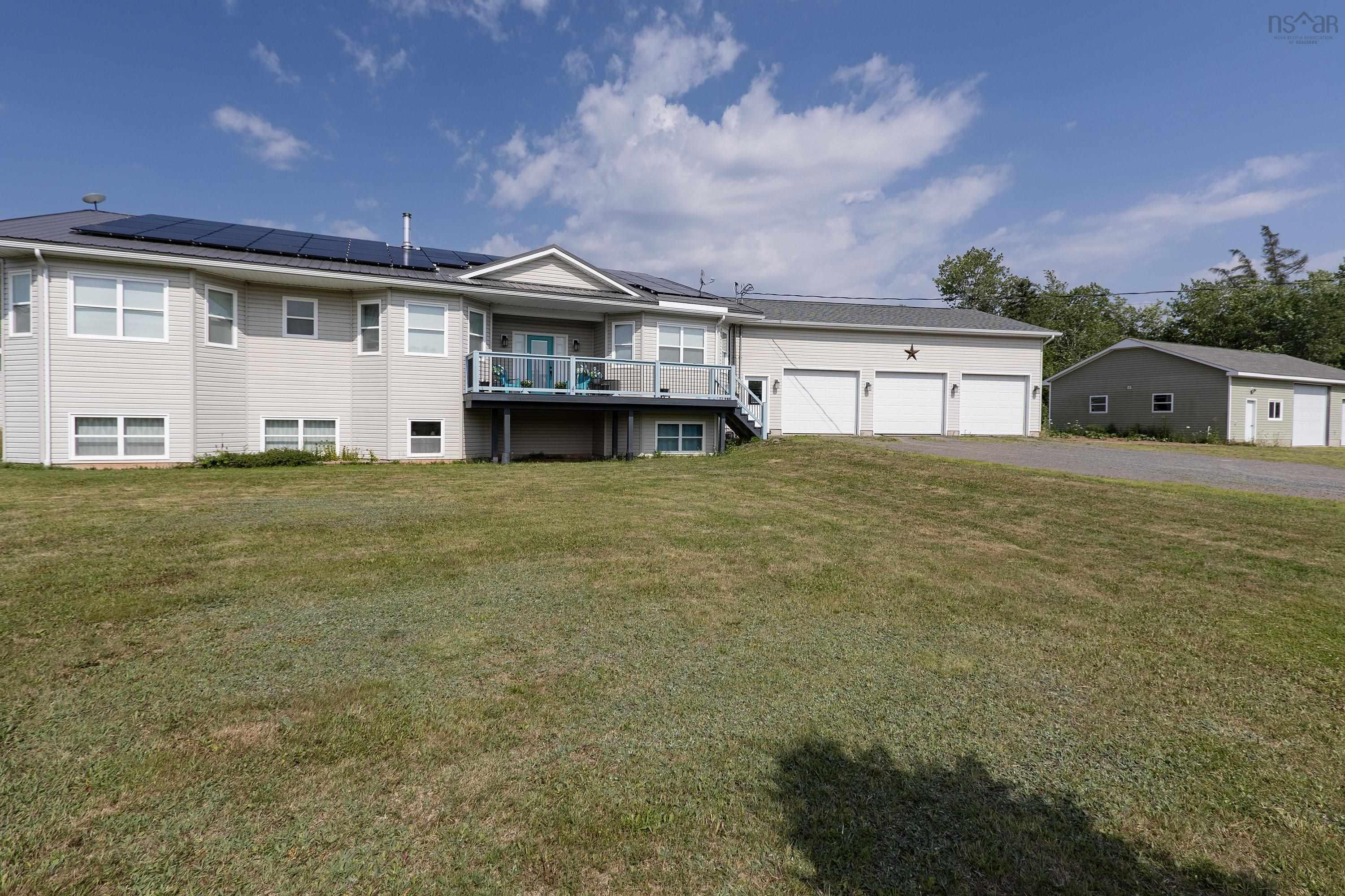 $799,900.00: 158 Robinson Road, Amherst Head