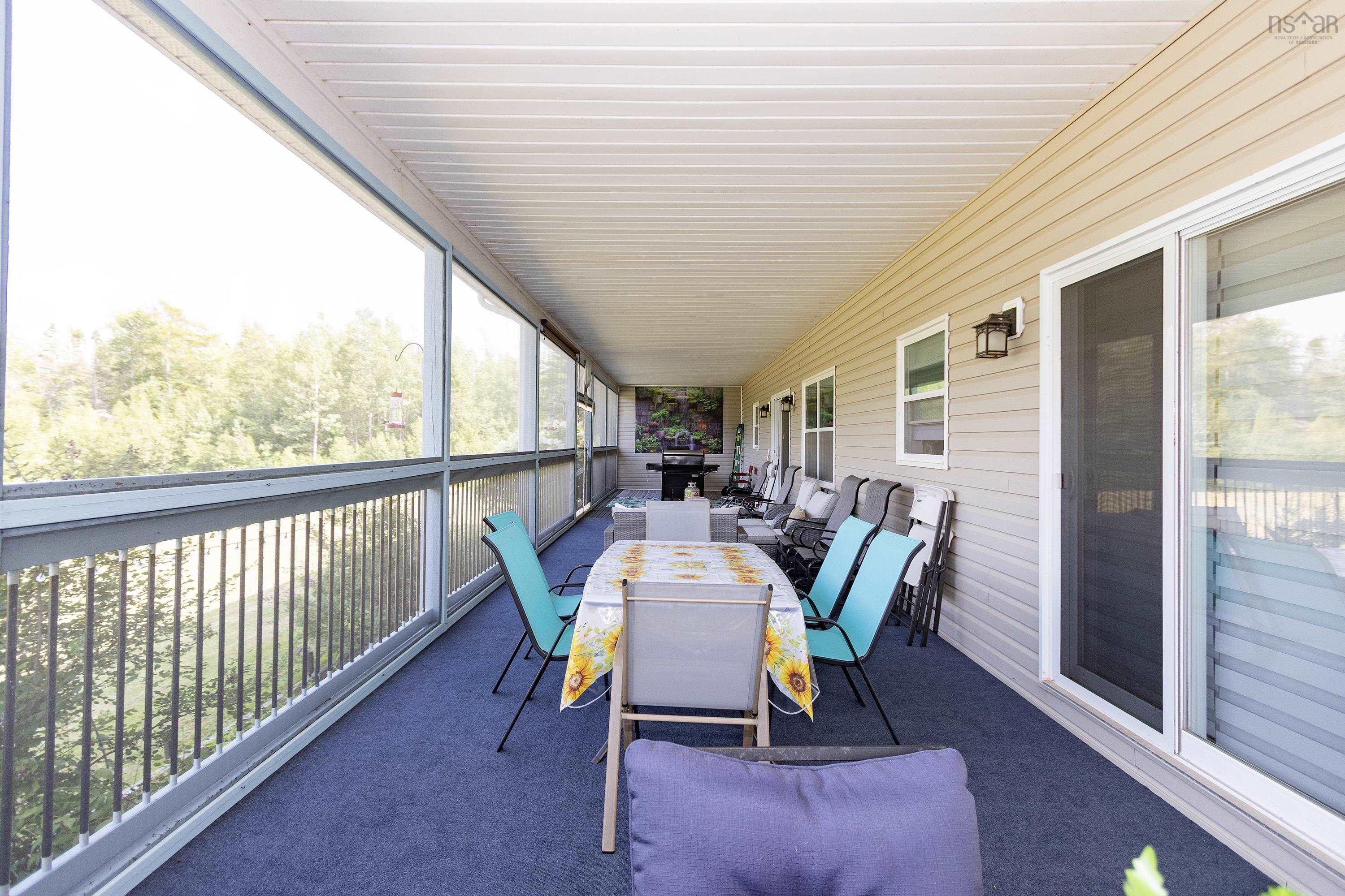 $799,900.00: 158 Robinson Road, Amherst Head