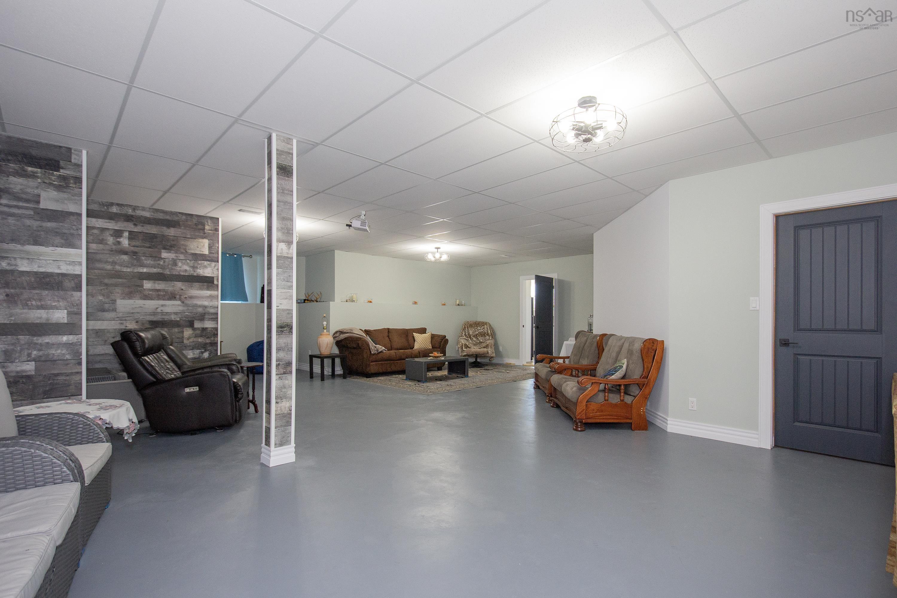 $799,900.00: 158 Robinson Road, Amherst Head