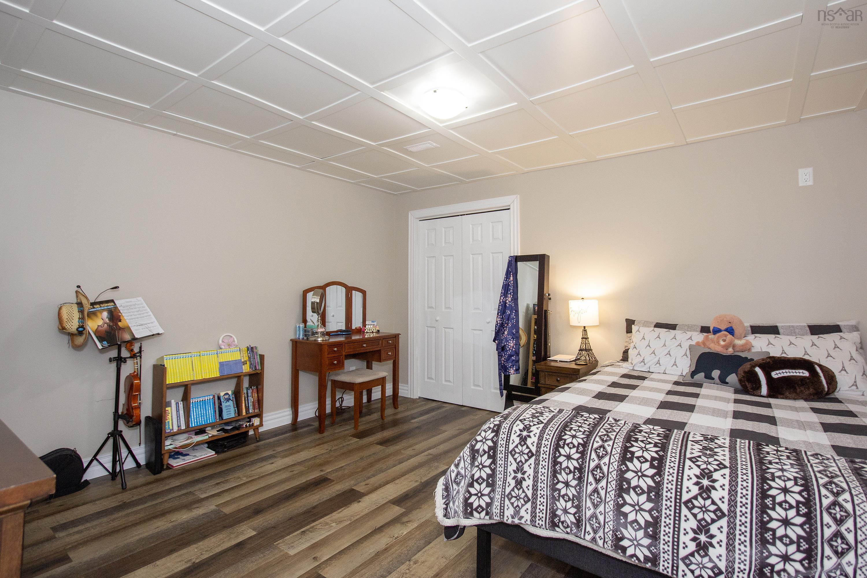 $799,900.00: 158 Robinson Road, Amherst Head