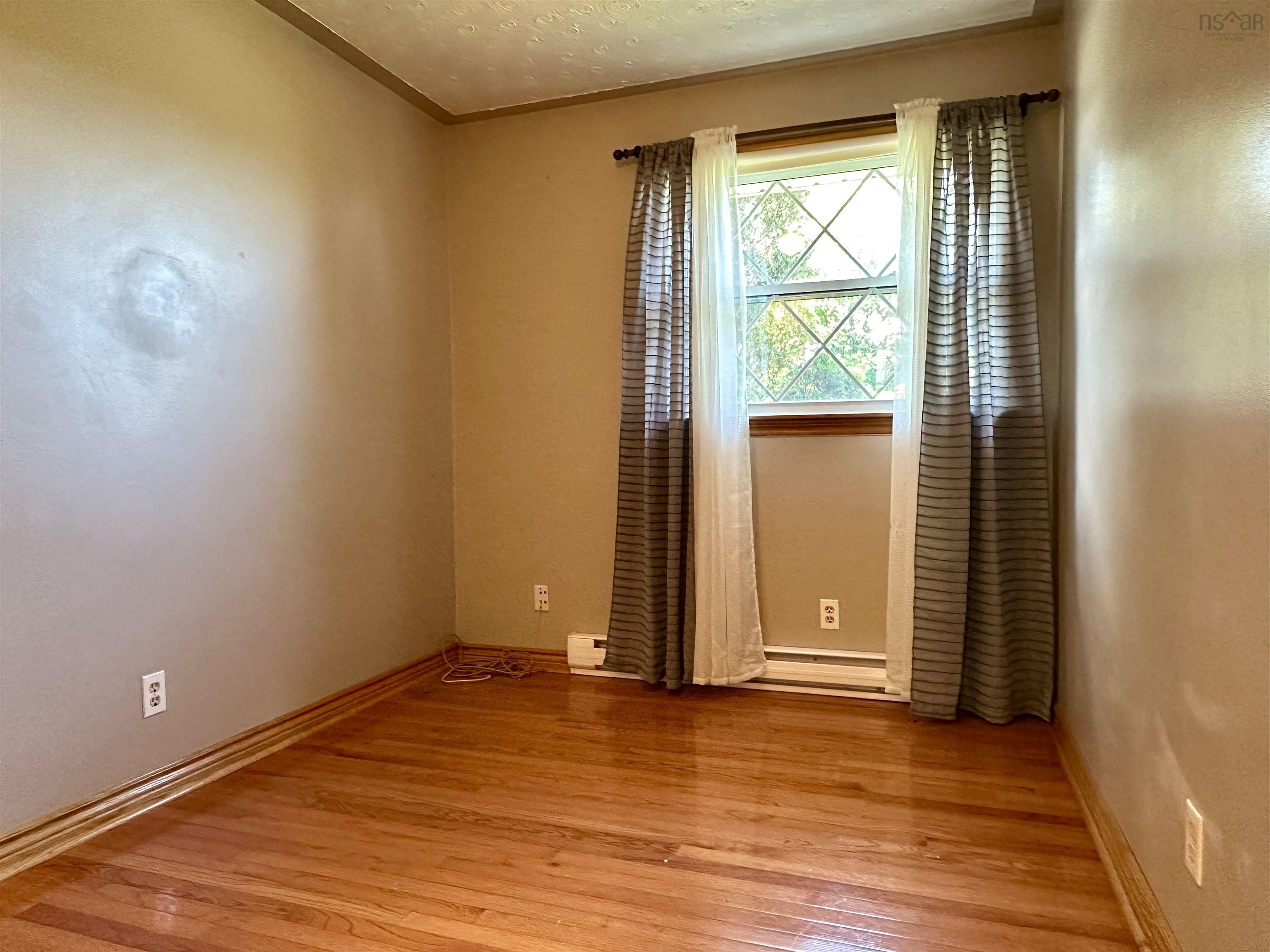 $348,000.00: 525 Phalen Road, Glace Bay