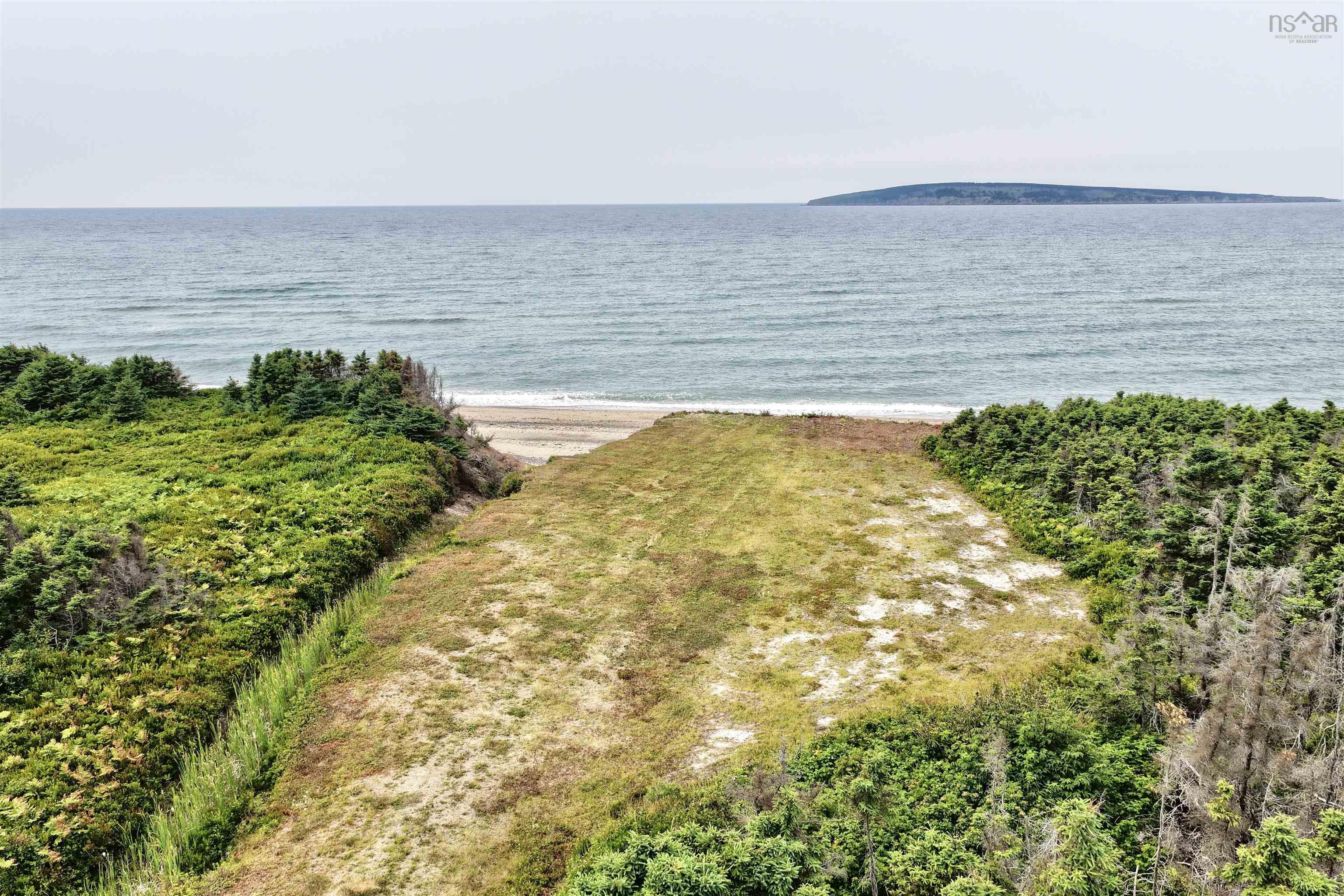 $899,900.00: 743 Shore Road, Dunvegan