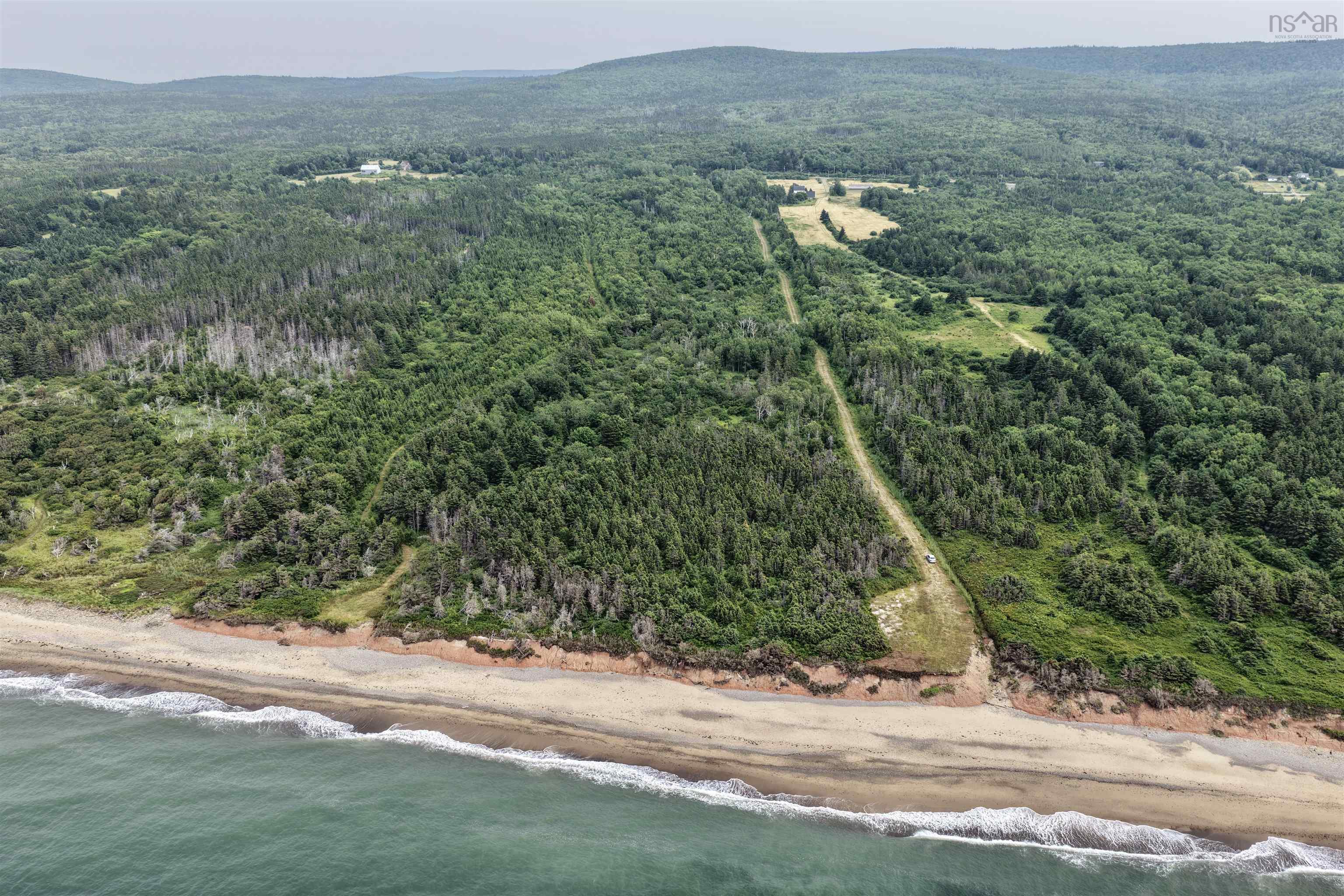 $899,900.00: 743 Shore Road, Dunvegan