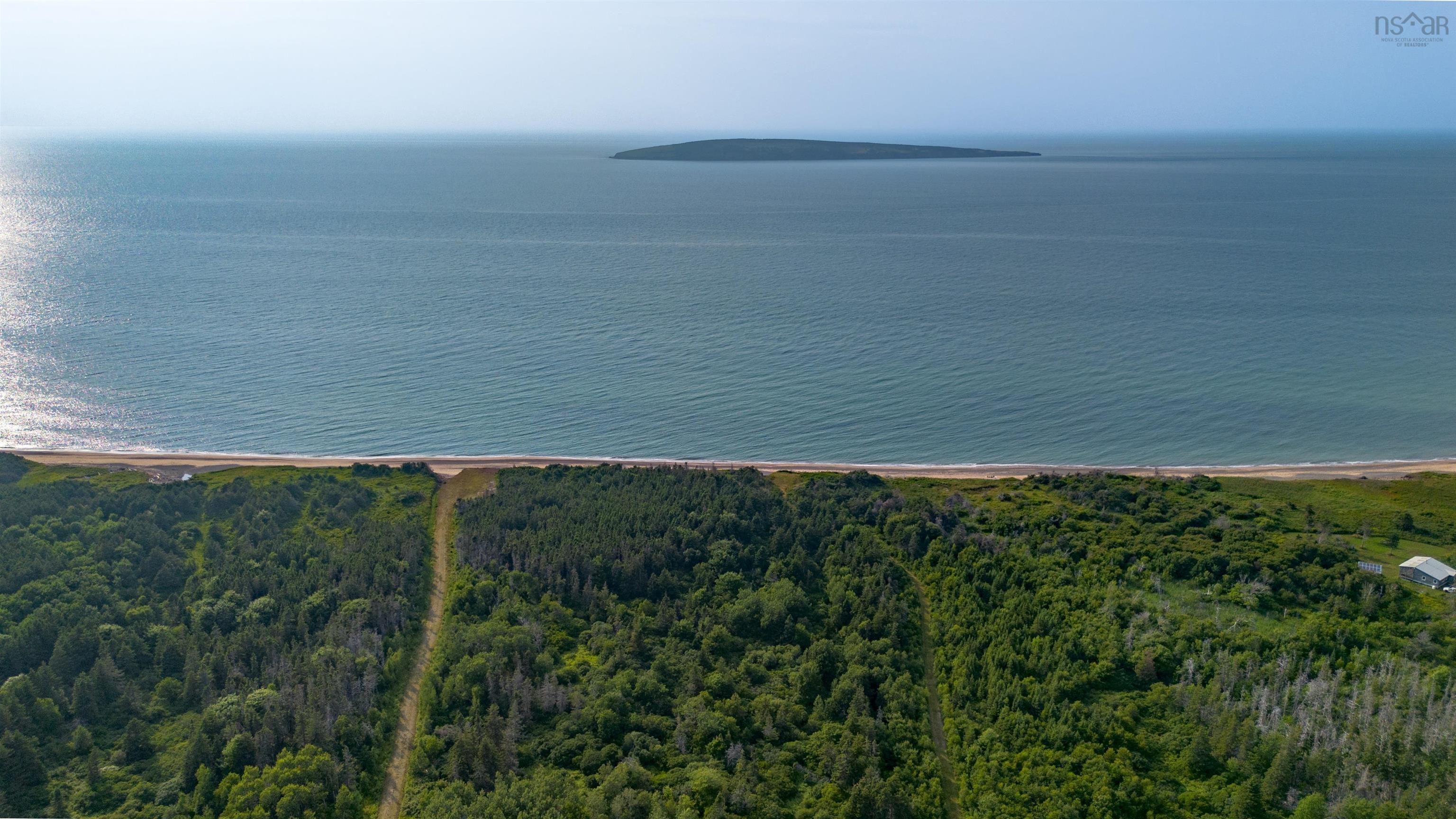 $899,900.00: 743 Shore Road, Dunvegan