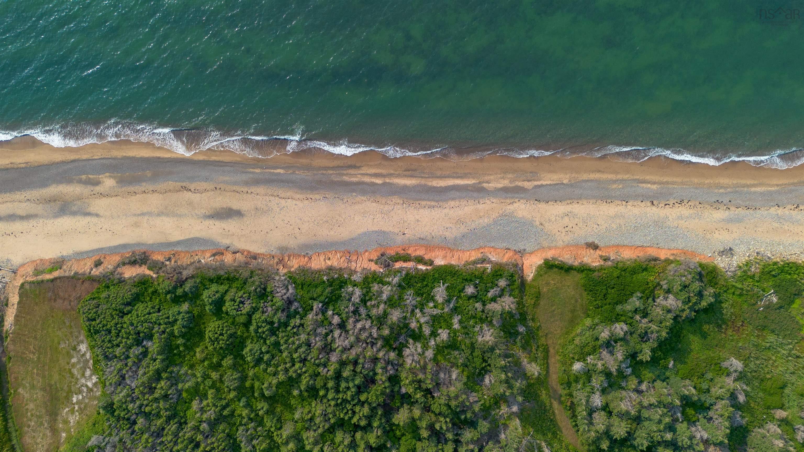 $899,900.00: 743 Shore Road, Dunvegan